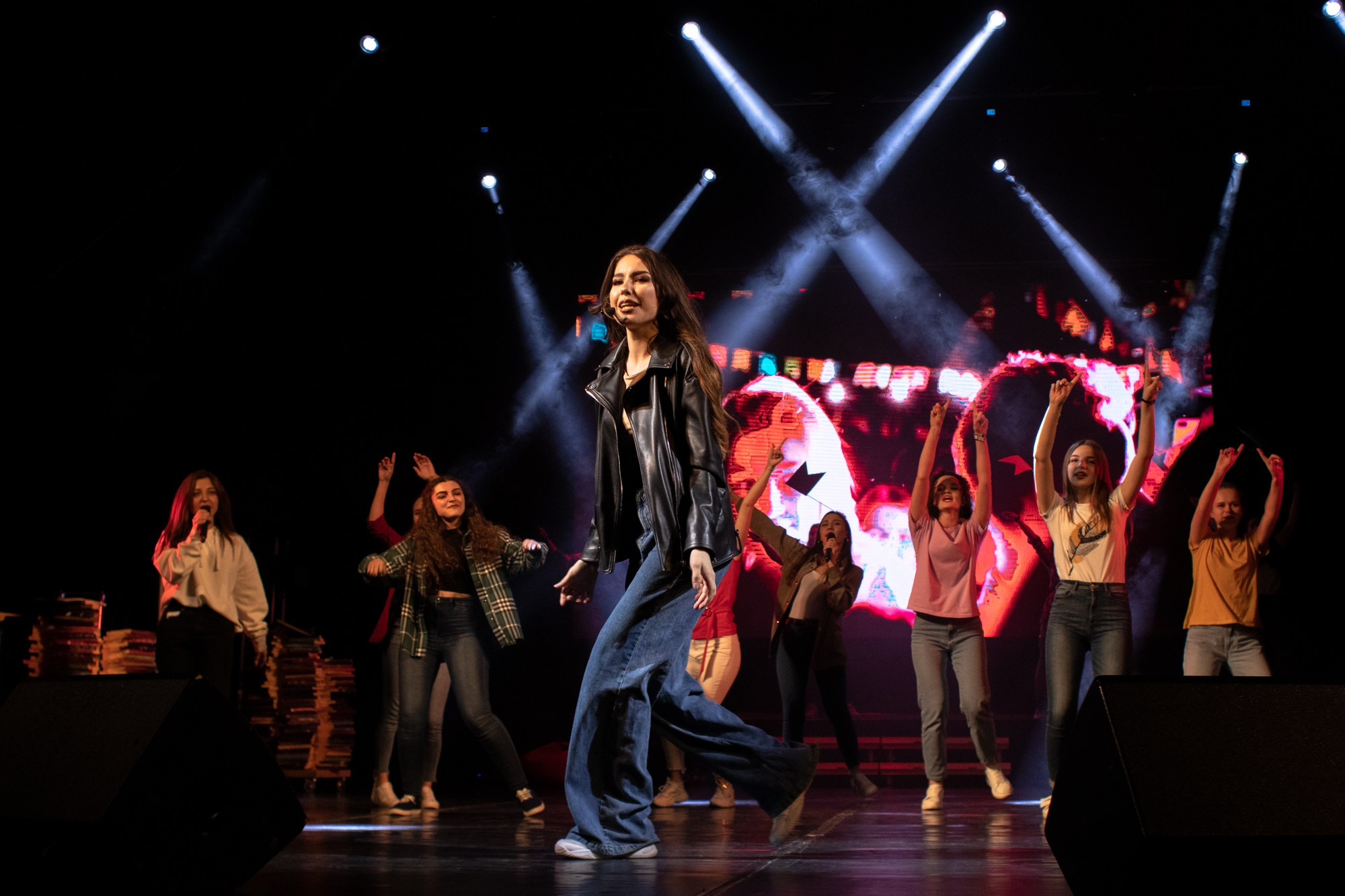 Конкурс красоты Мисс КубГУ 2021. Репортажный, промышленный и маркетплейс-фотограф Дмитрий Чернат