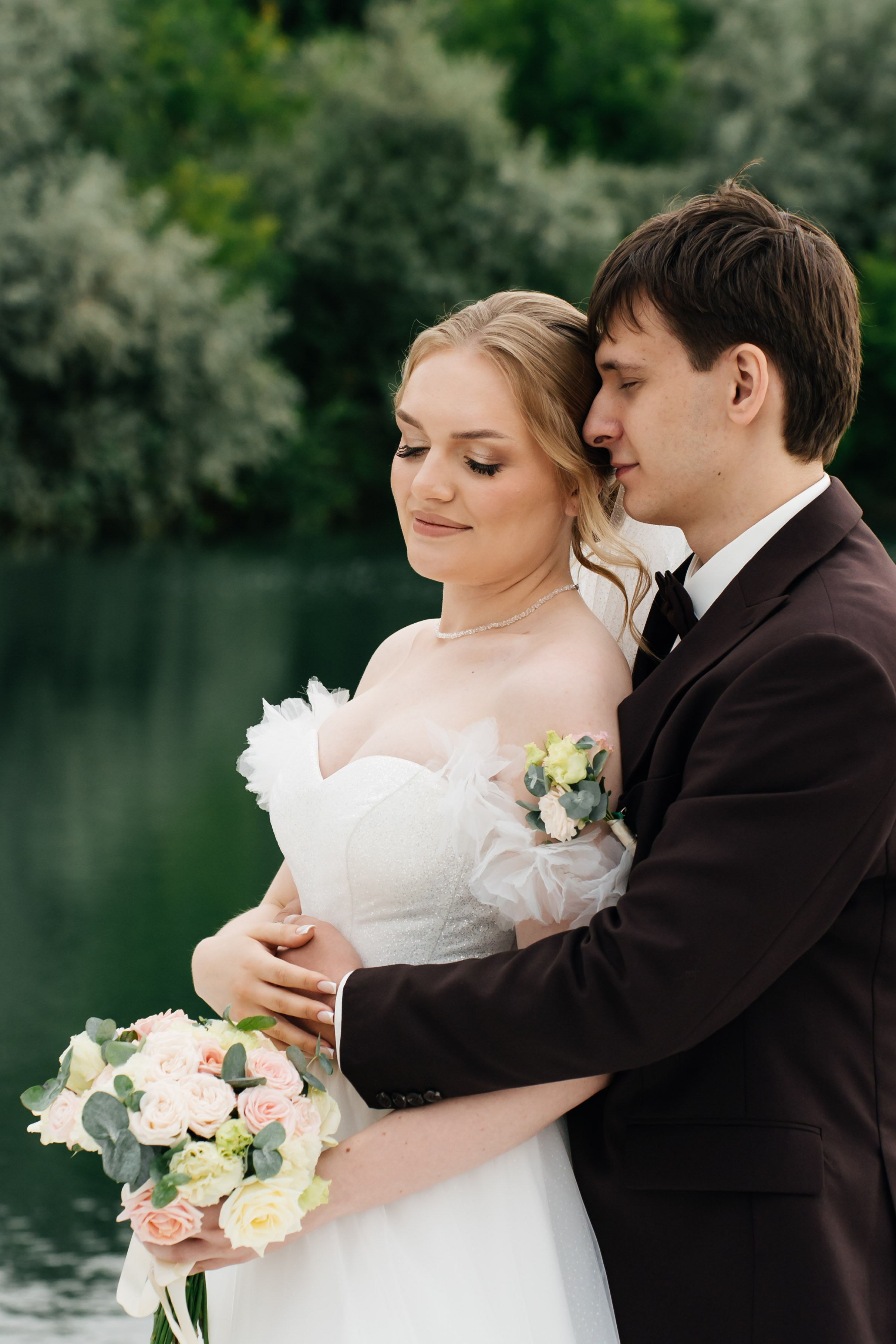 Ксения и Владислав. Видеограф и Фотограф в Челябинске Ксения и Владимир Рюмины