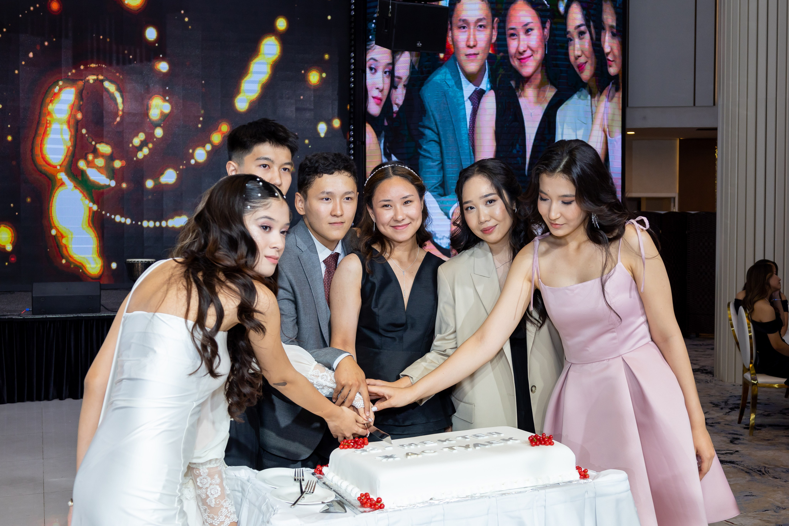 Выпускной вечер | Встреча рассвета. Фото и видеосъемка в Алматы