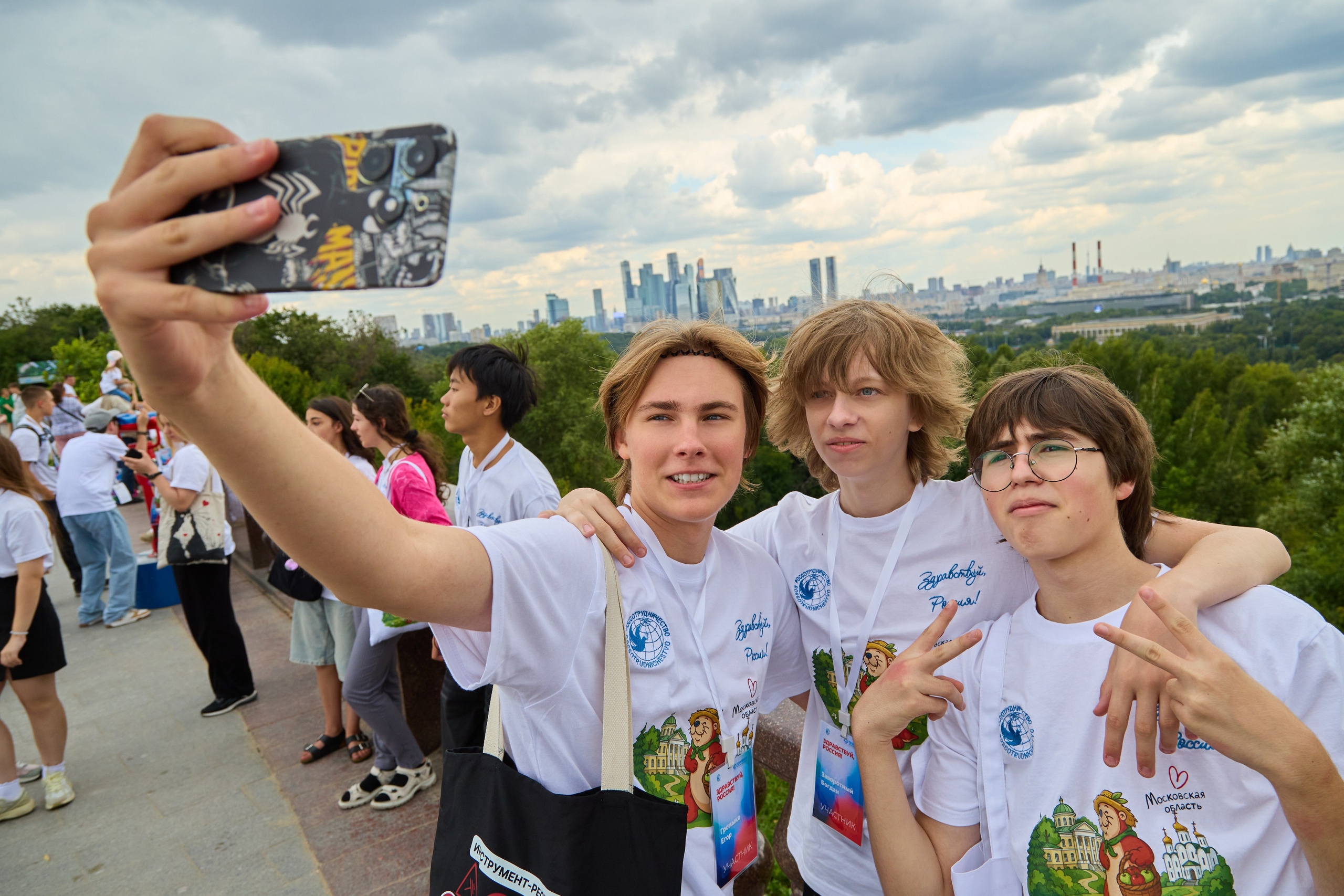 Здравствуй Россия! 2026. Akhmedov Team × Medoed Production — фото и видеопродакшен для мероприятий
