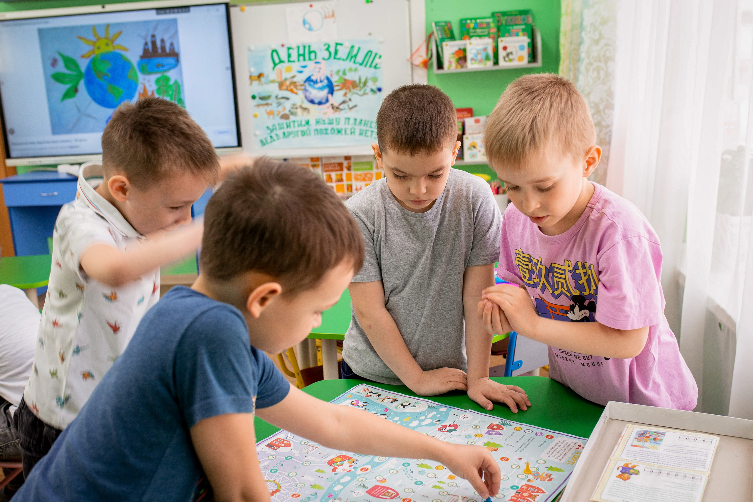 Степа, Даша и Алиса в детском саду. Семейный и детский фотограф город Тында Дарья