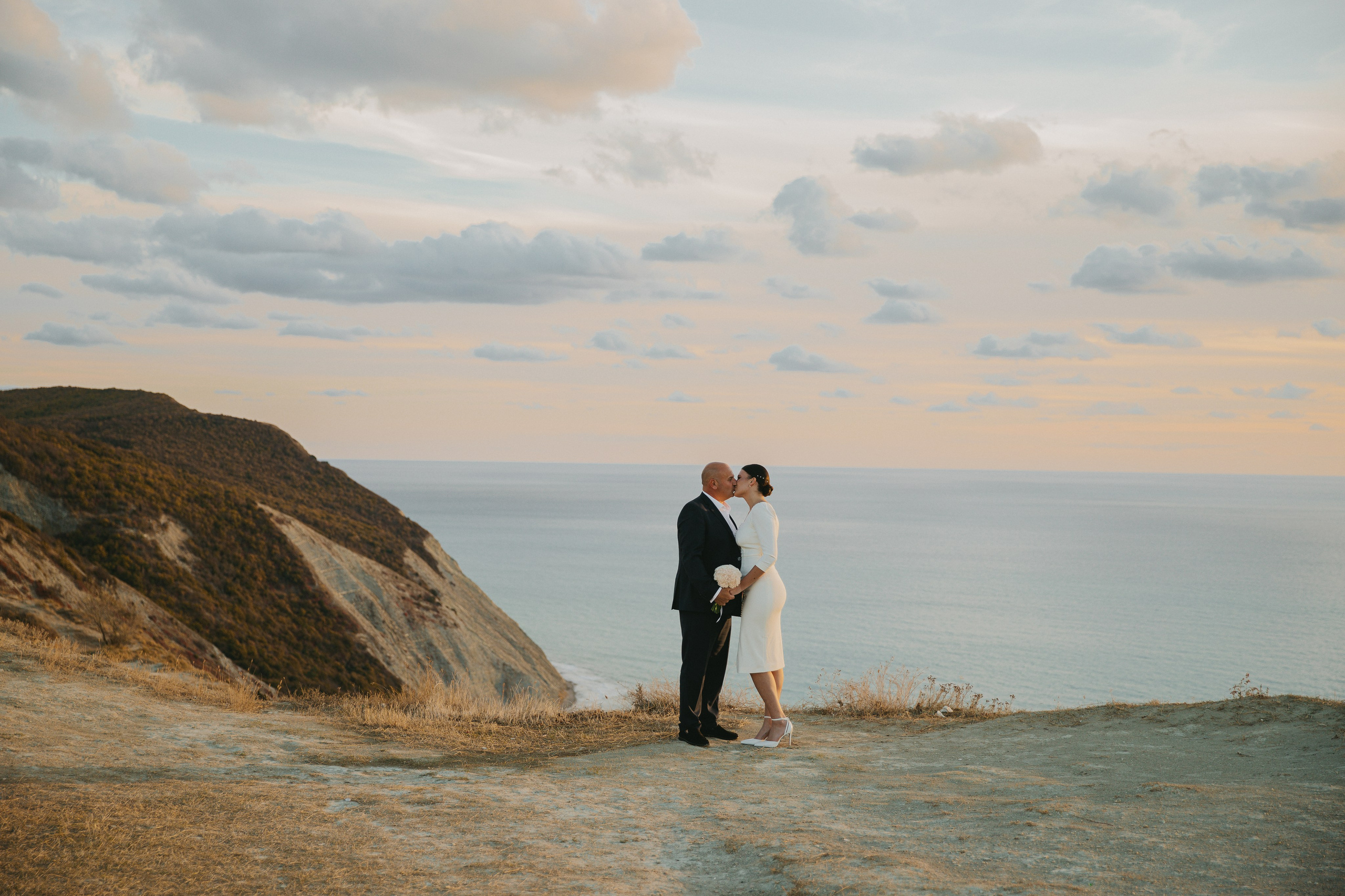 На Ласточкиных гнездах