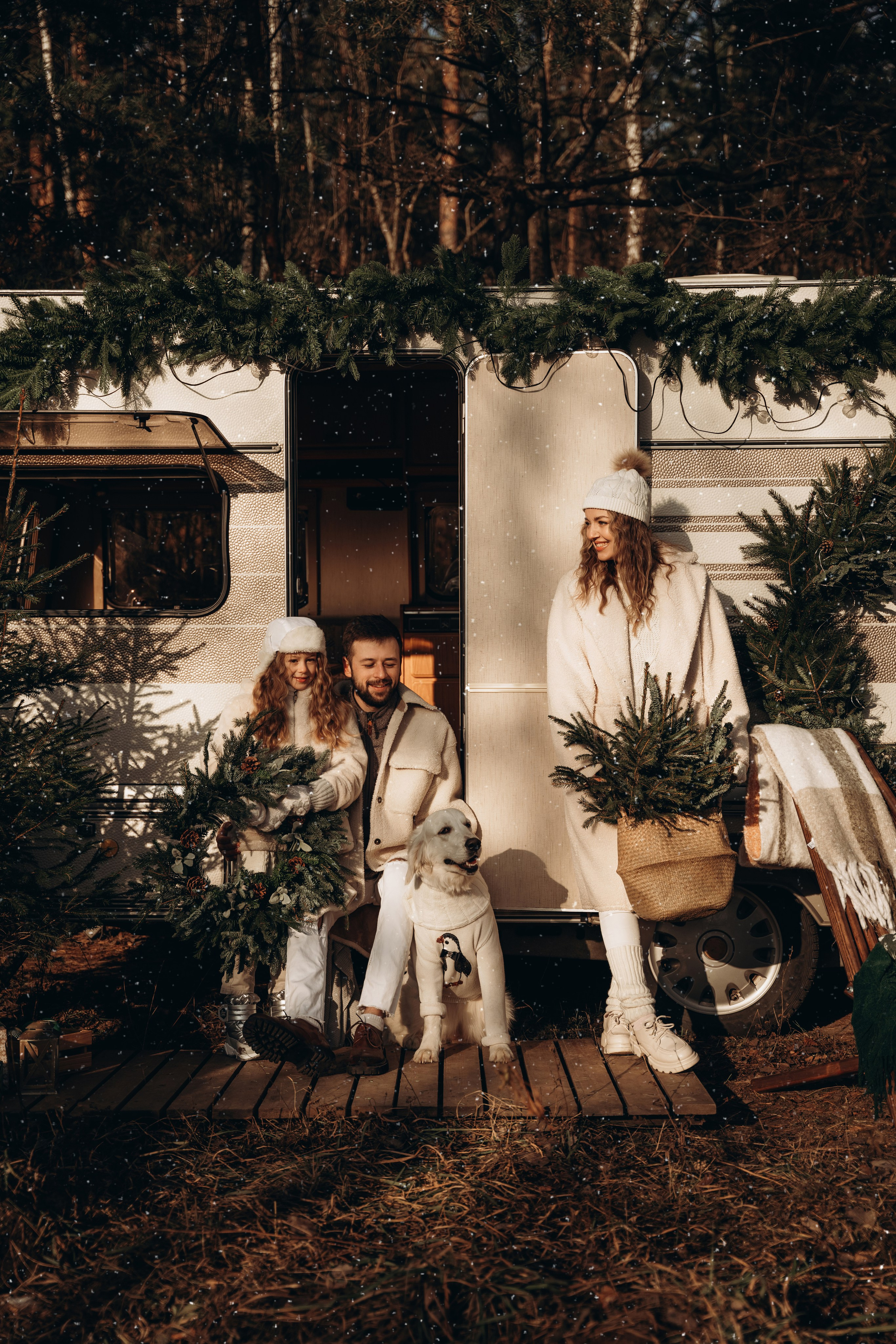 Женя, Юля, Дарина и Молли. Фотограф Мария Миллс | Минск