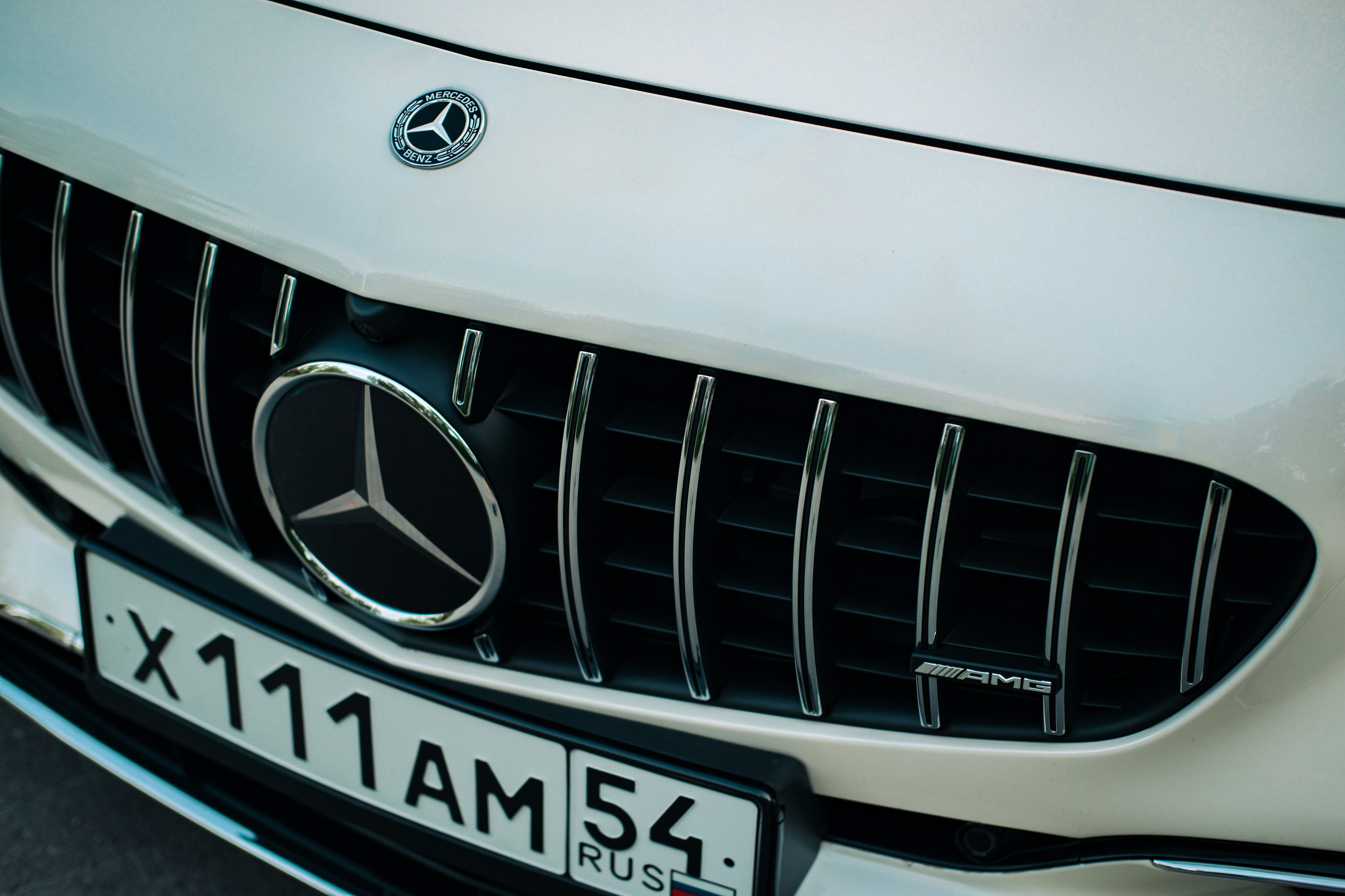 Профессиональная фотосессия Mercedes Benz S63 AMG Coupe в&nbsp;Новосибирске. Автомобильный фотограф Чанчин Владимир: детальные снимки кузова, интерьера и&nbsp;динамики. Съемка автомобиля для продажи