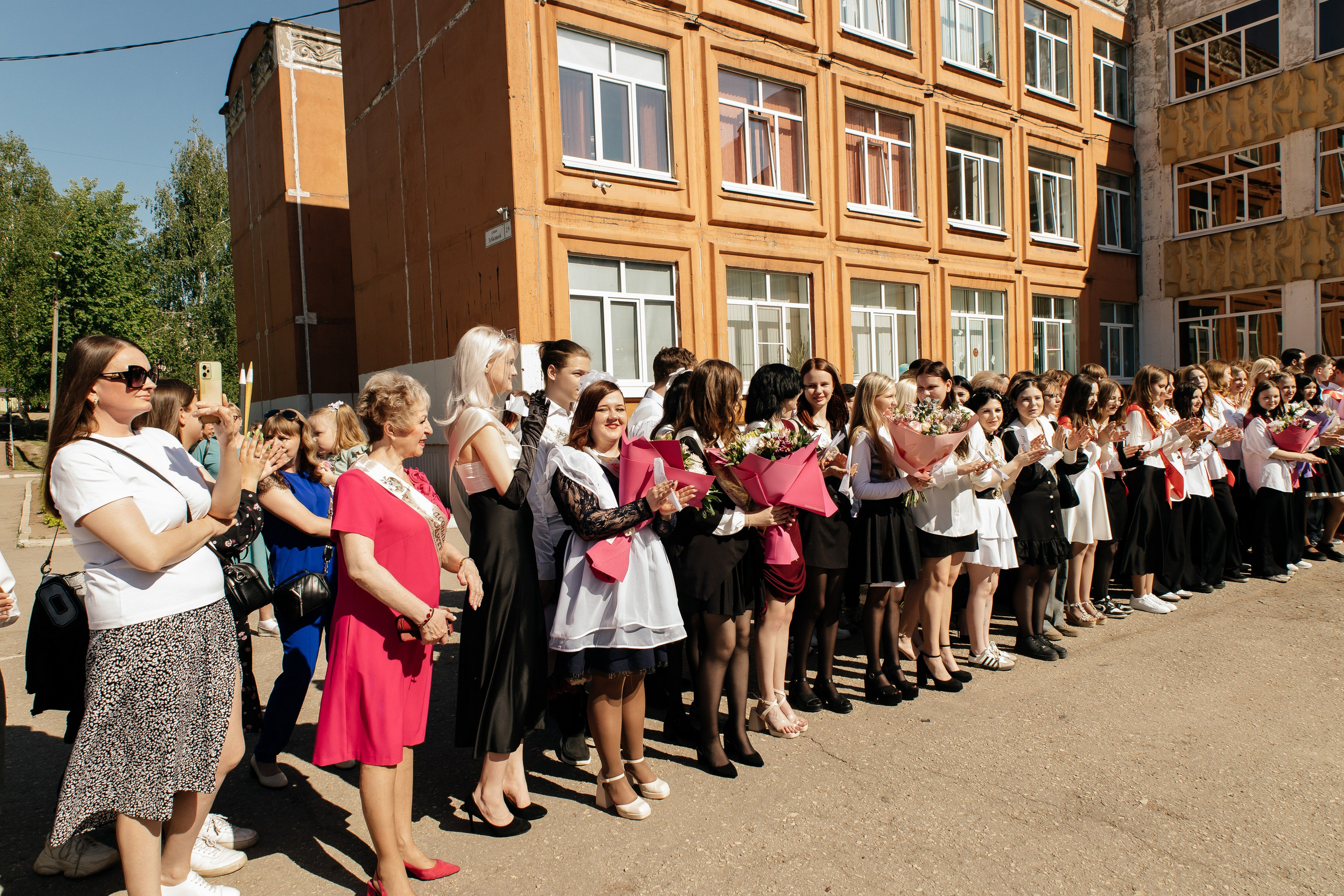 Последний звонок. Семейный фотограф в Рязани и Рязанской области