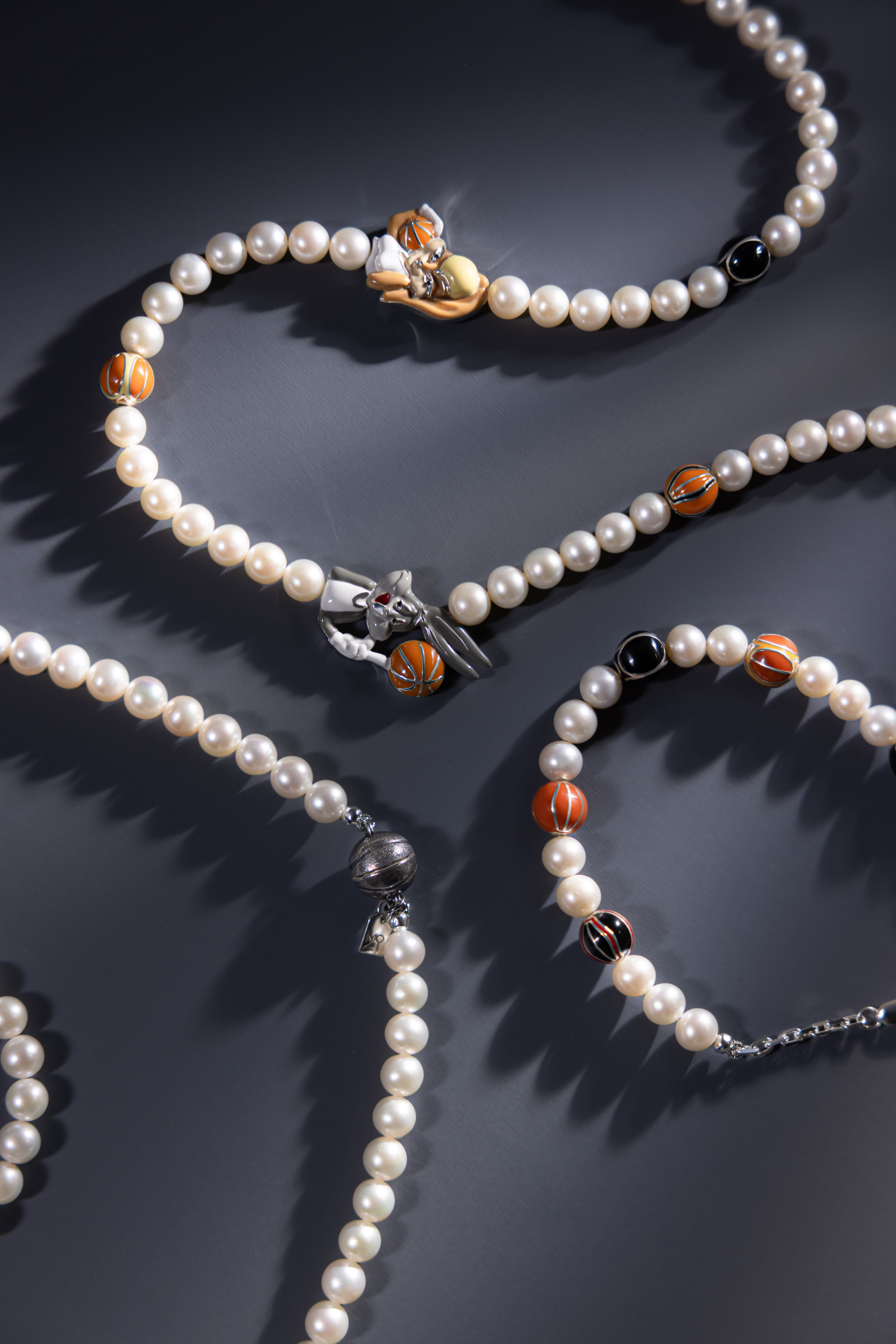 Mozi J х Media Basket. Photographer. Producer. Retoucher