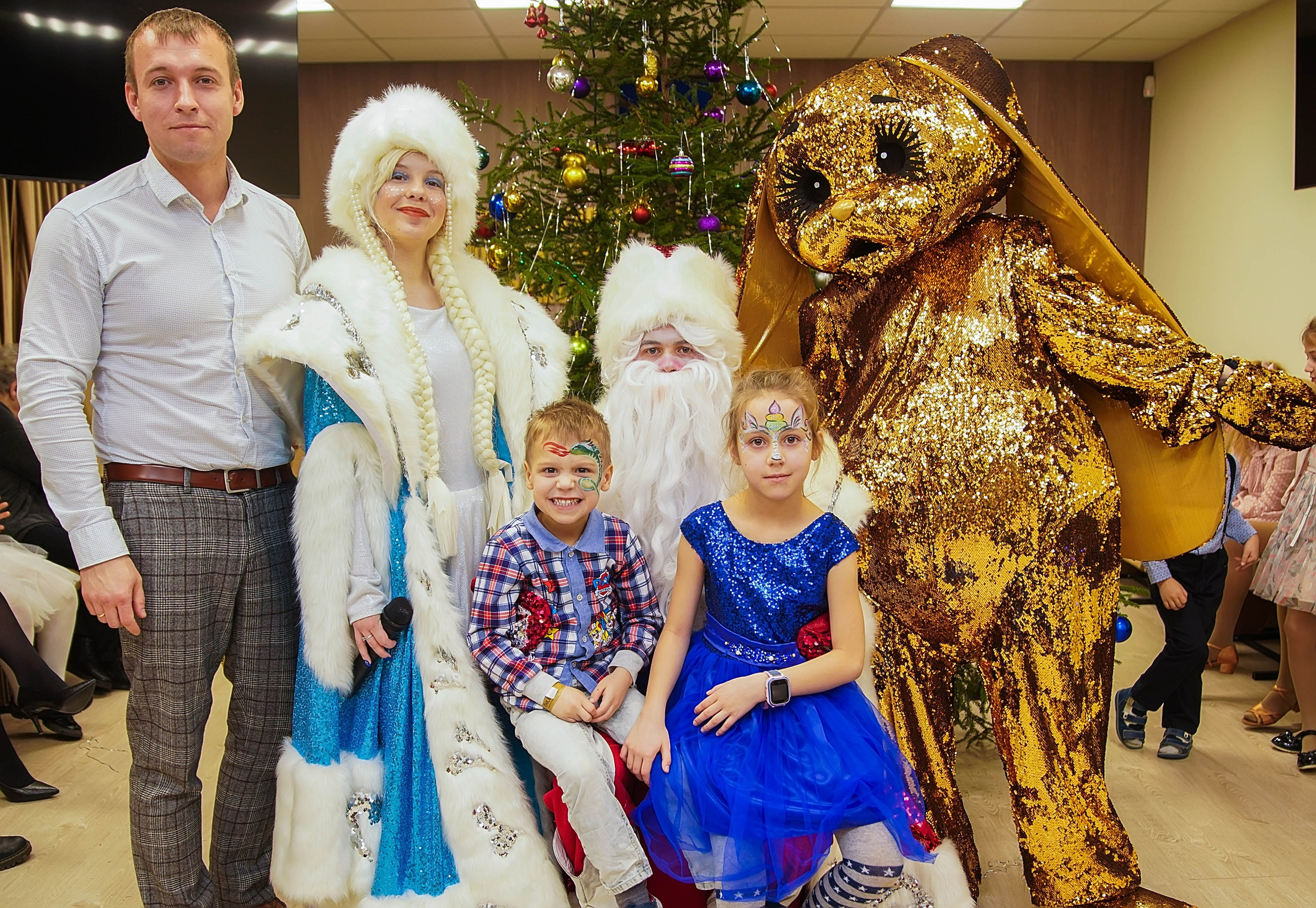 Елка НБД банк. Семейный и детский фотограф в Нижнем Новгороде