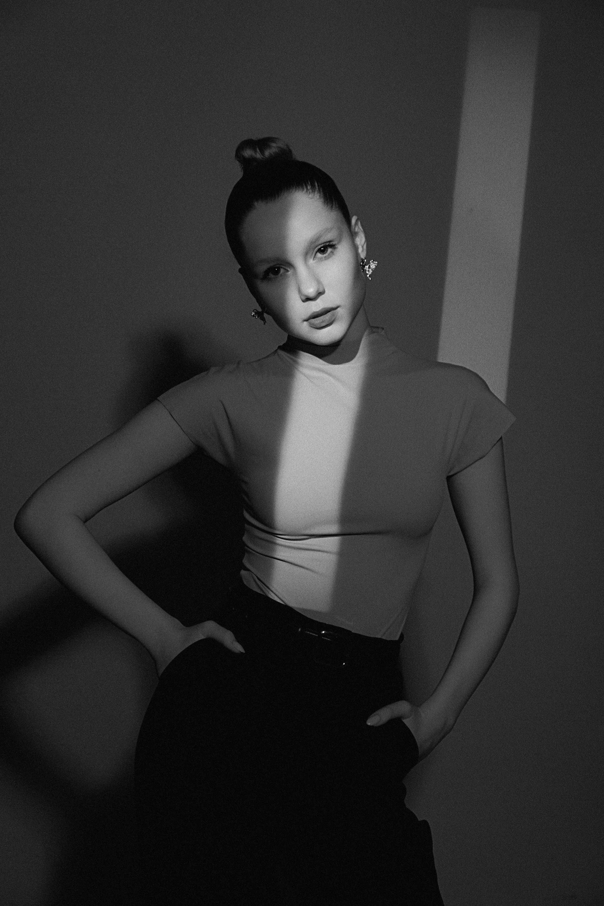 Игра света и цвета в модельных тестах. Фотограф и видеограф в Омск/Москва Сащенко Лера