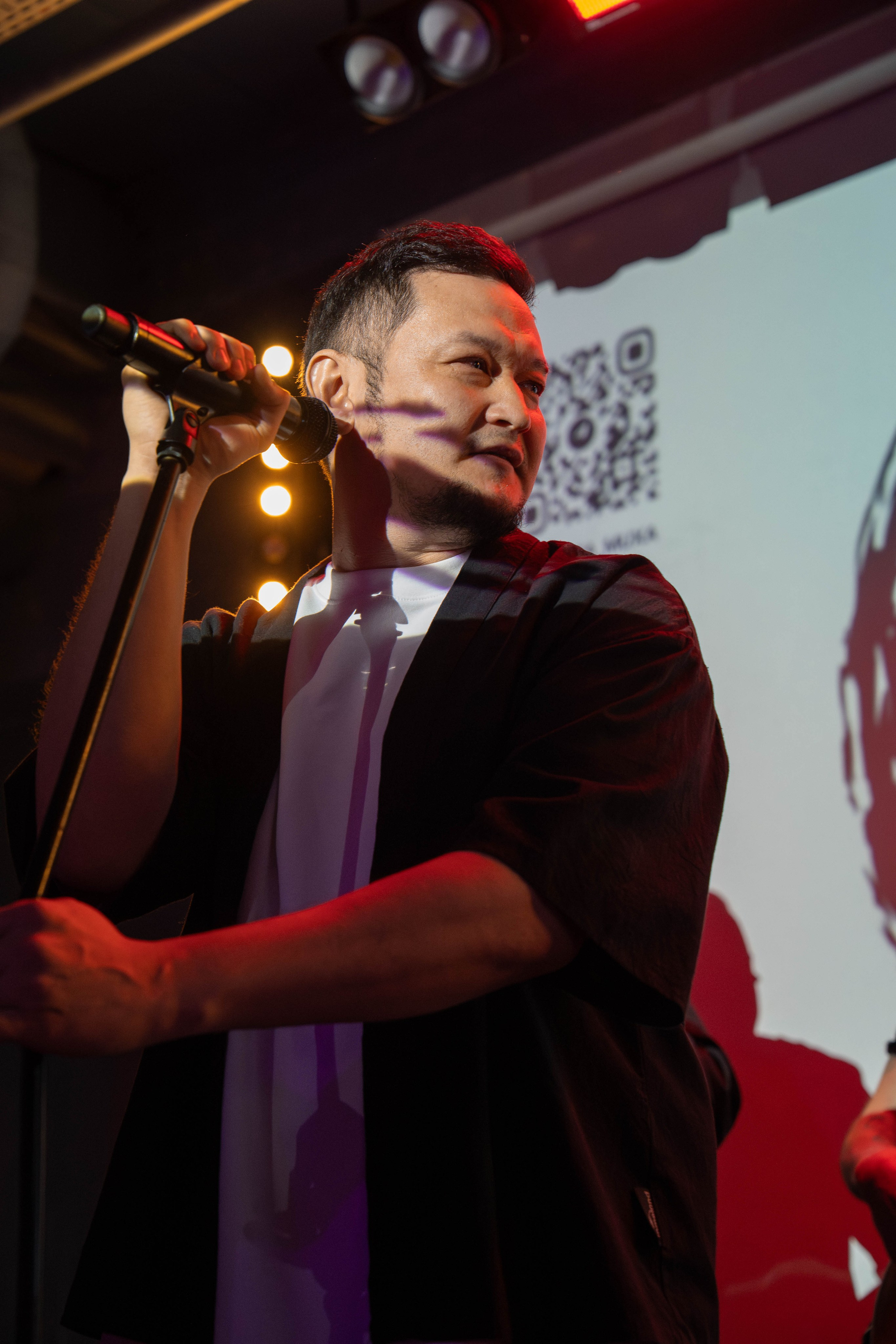 Концерт группы «МУХА». Beardy Pix