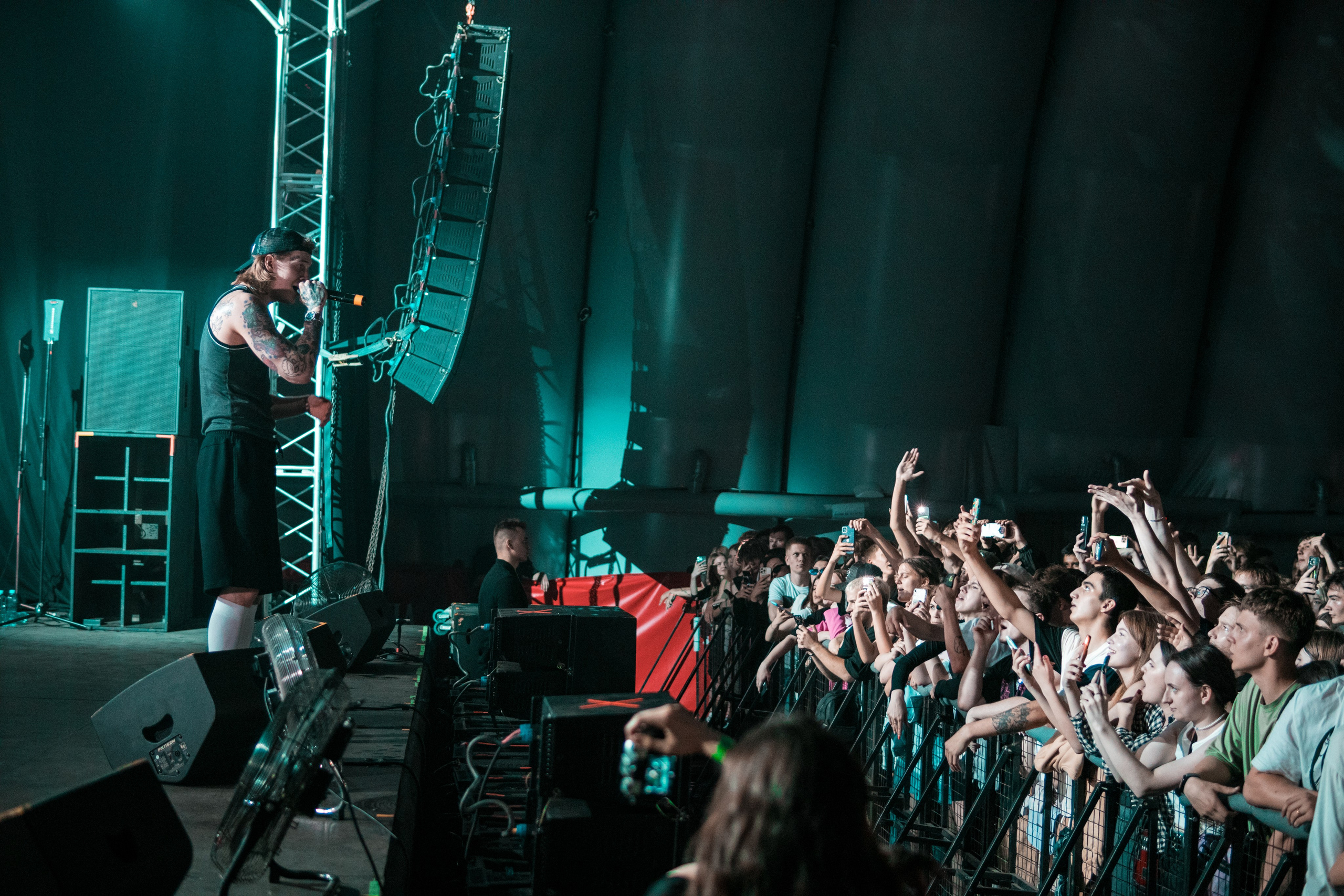 Концерт SODA LUV. Фотограф в Ростове-на-Дону Игорь Апасеев