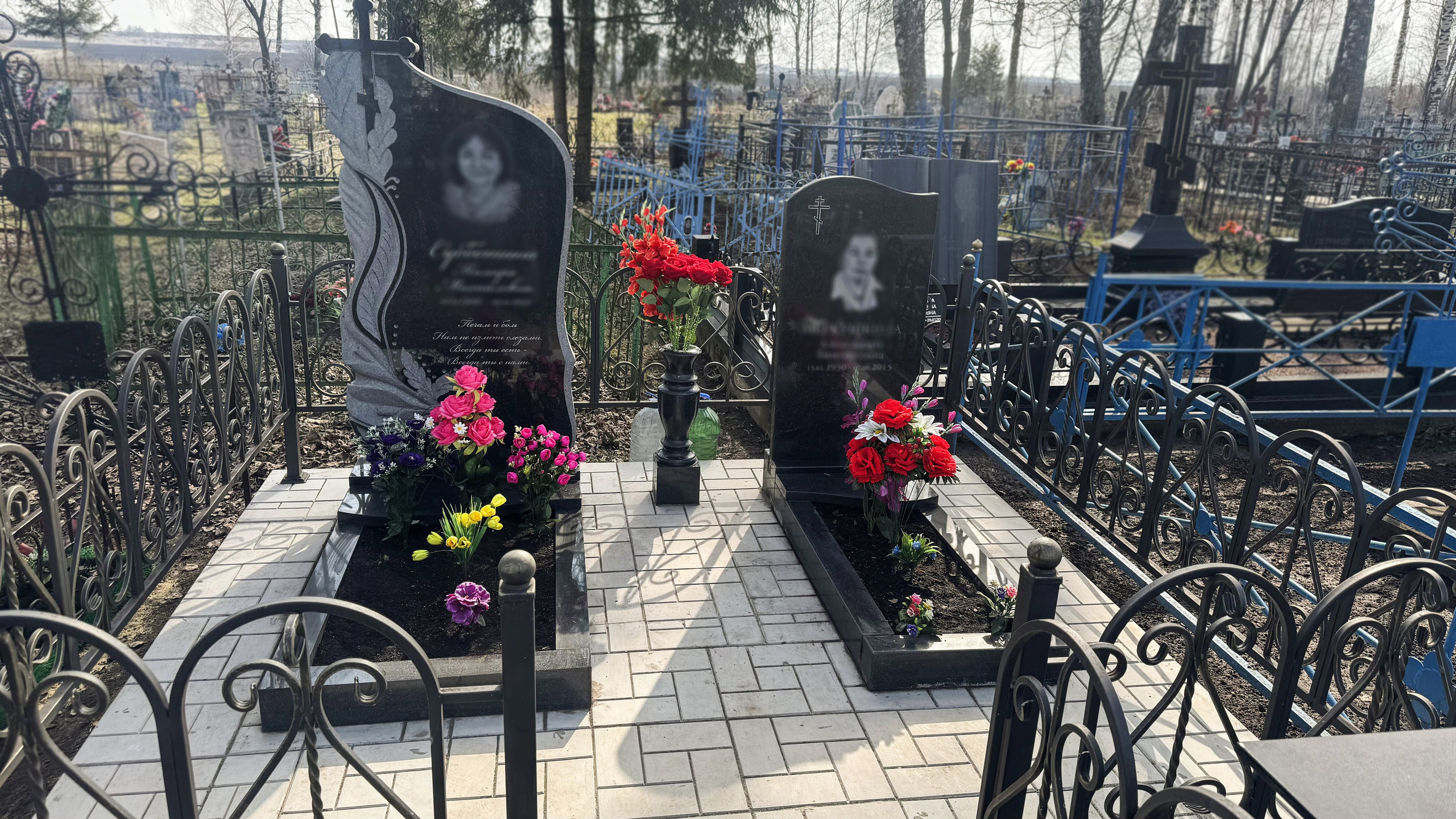 Наши работы. Памятники в Москве и Московской области