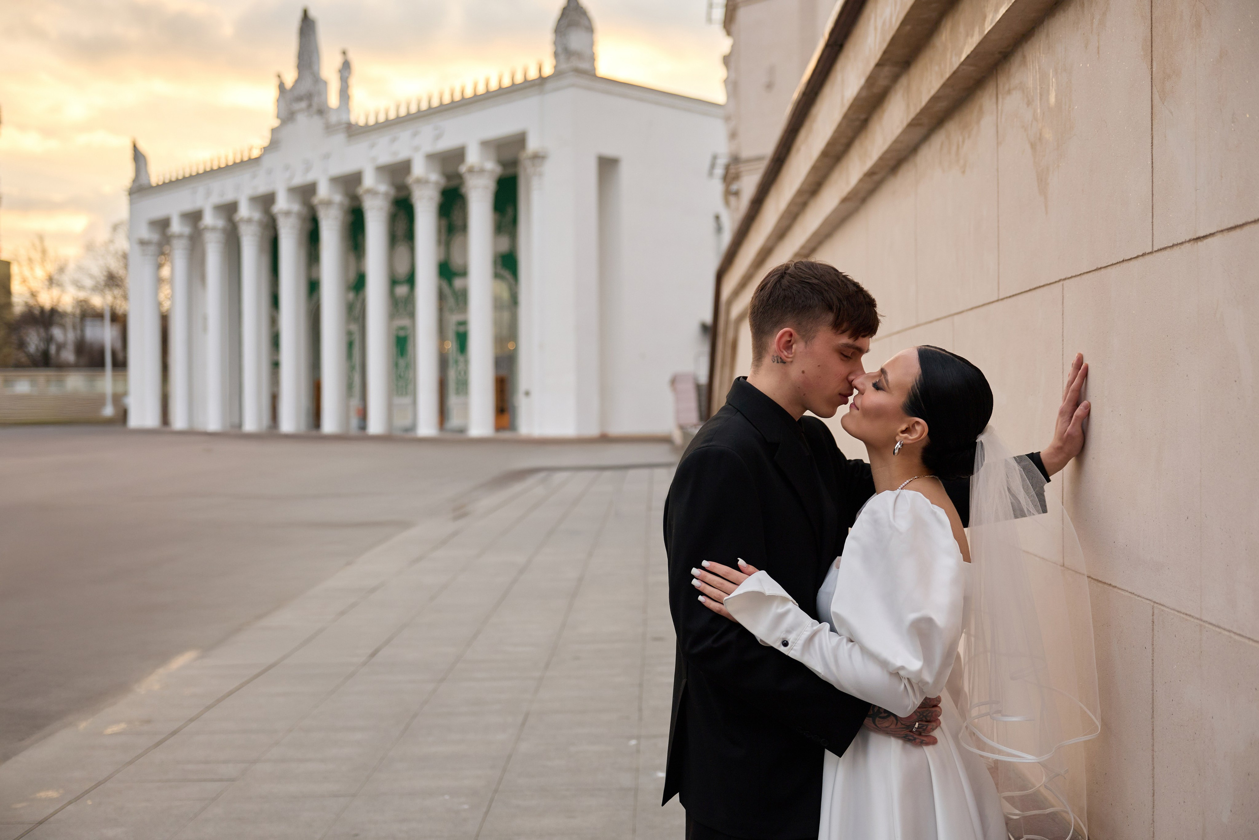 Елизавета и Артем. Роспись на ВДНХ и коротка прогулка. Любовь Юсупова. Фотограф