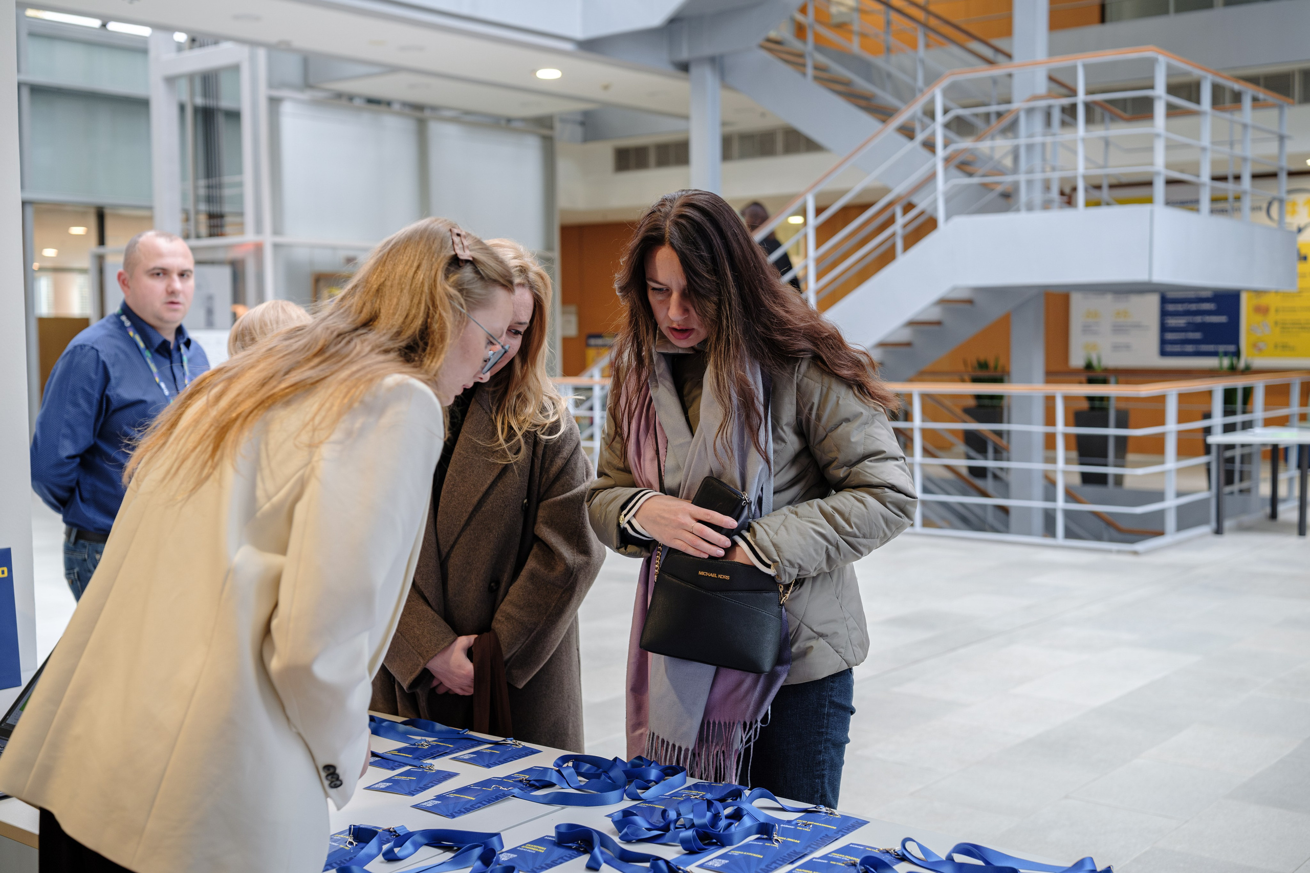 METRO. Репортажный и портретный фотограф в Москве Илья Спиридонов