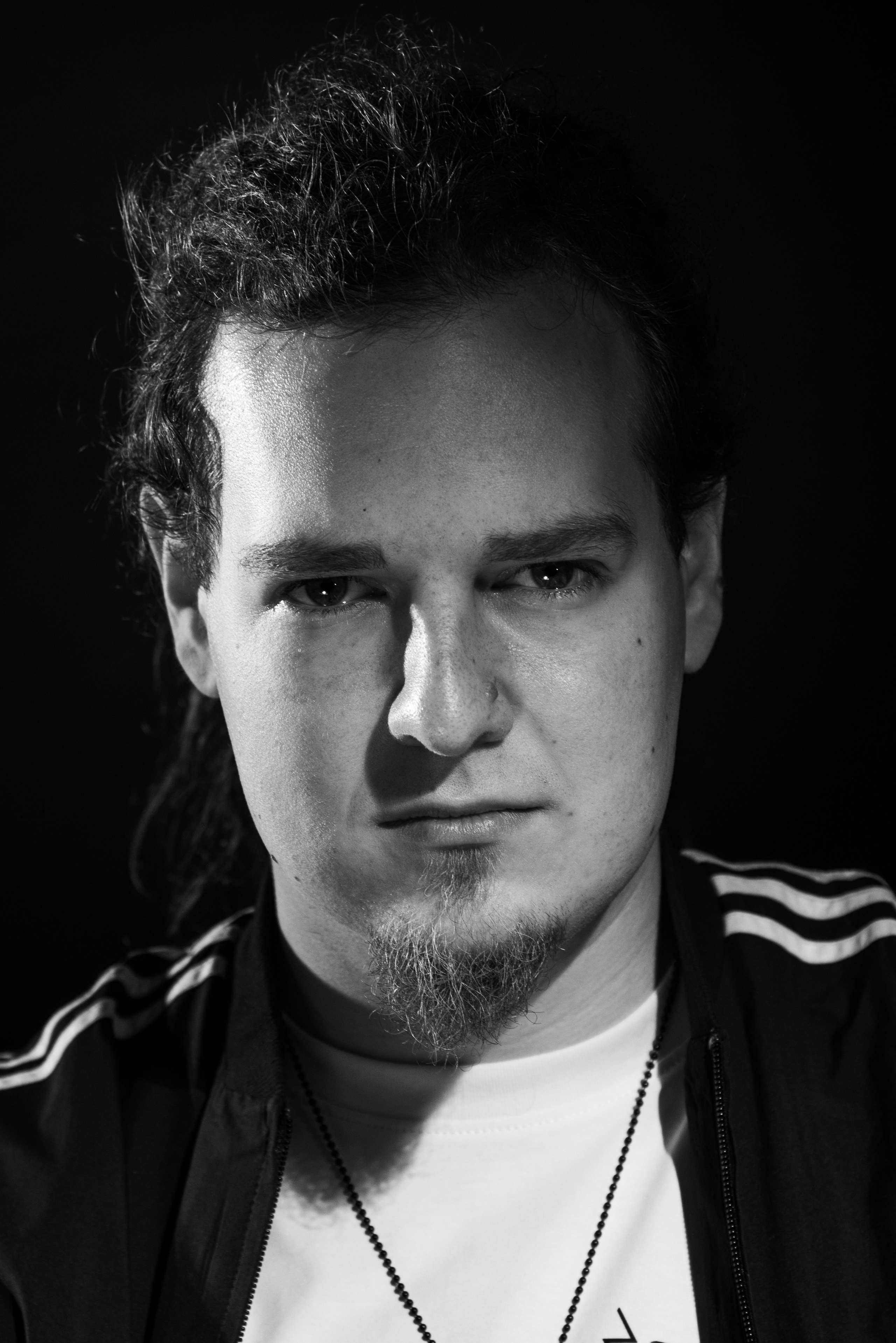 Métal. F11 production