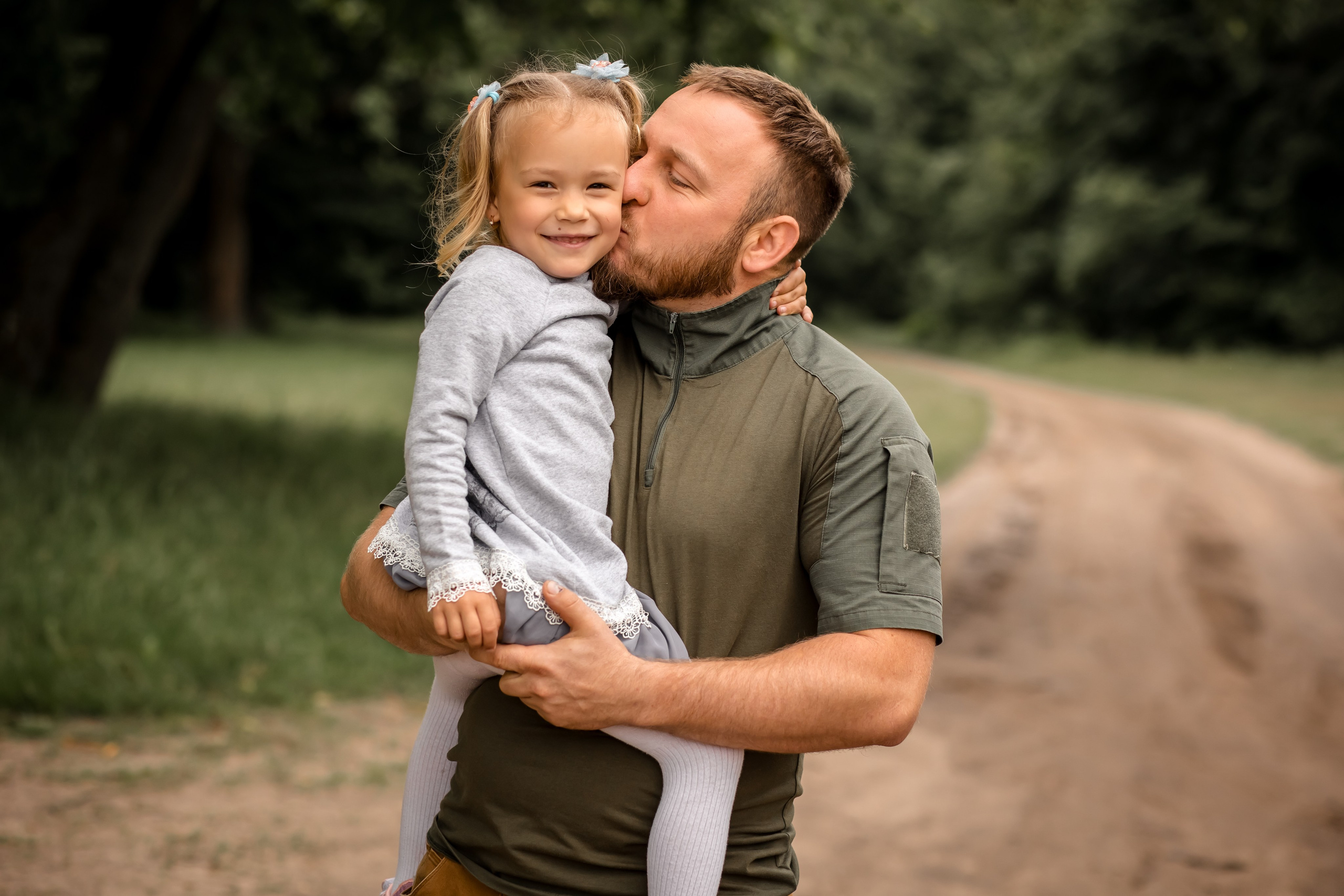 Катя с детками