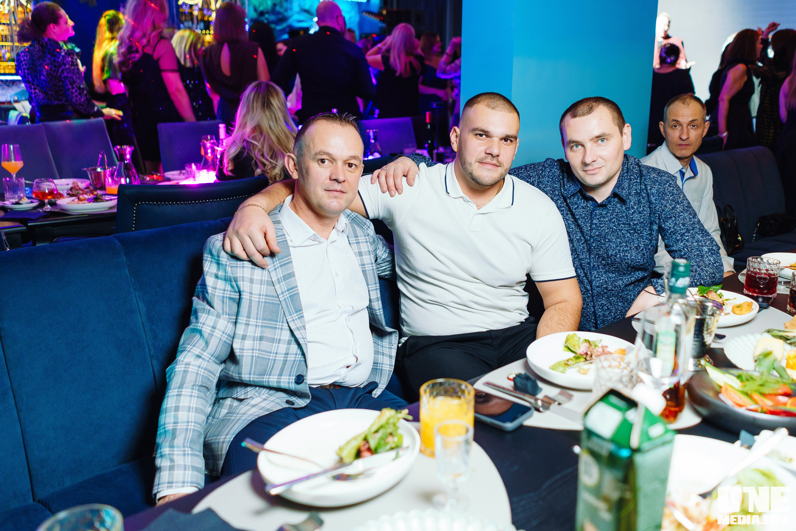 Фоторепортаж из ресторана Океан. One Media Life: фоторепортажи, фотоотчеты с мероприятий и заведений