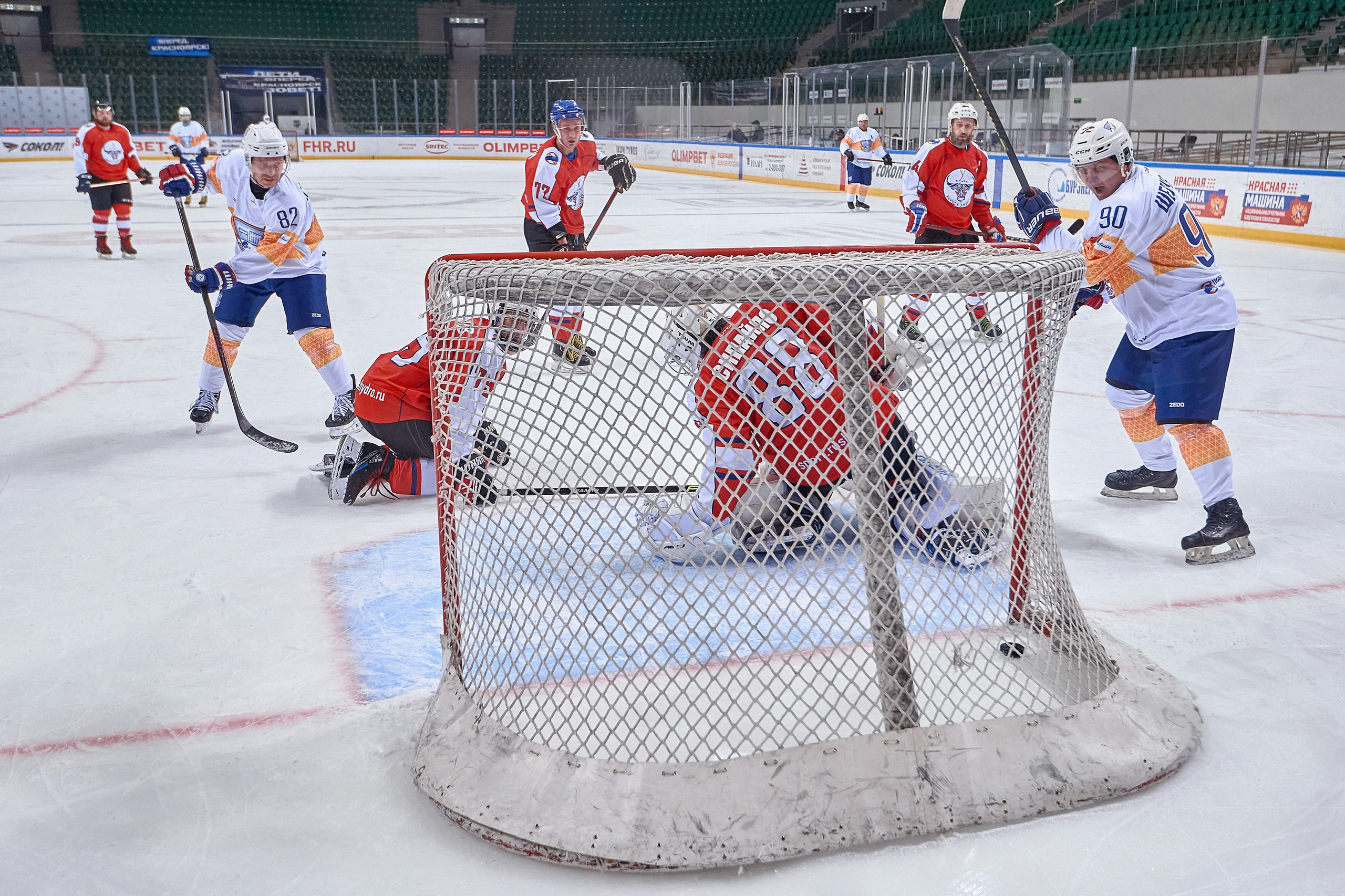 Платинум Арена — Хоккей — РусГидро. Фотограф Яковлев Роман — Красноярск