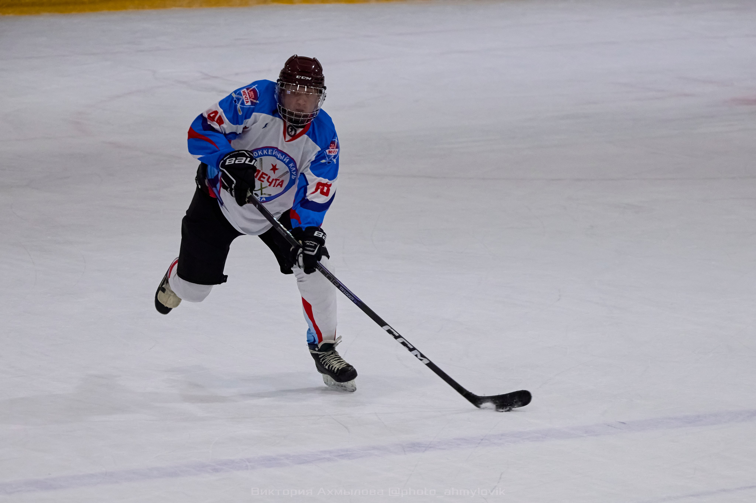 27.04.2025 Северная хоккейная лига. Финал Play-off дивизион Рыцарь. Виктория Ахмылова. Фотограф в Москве