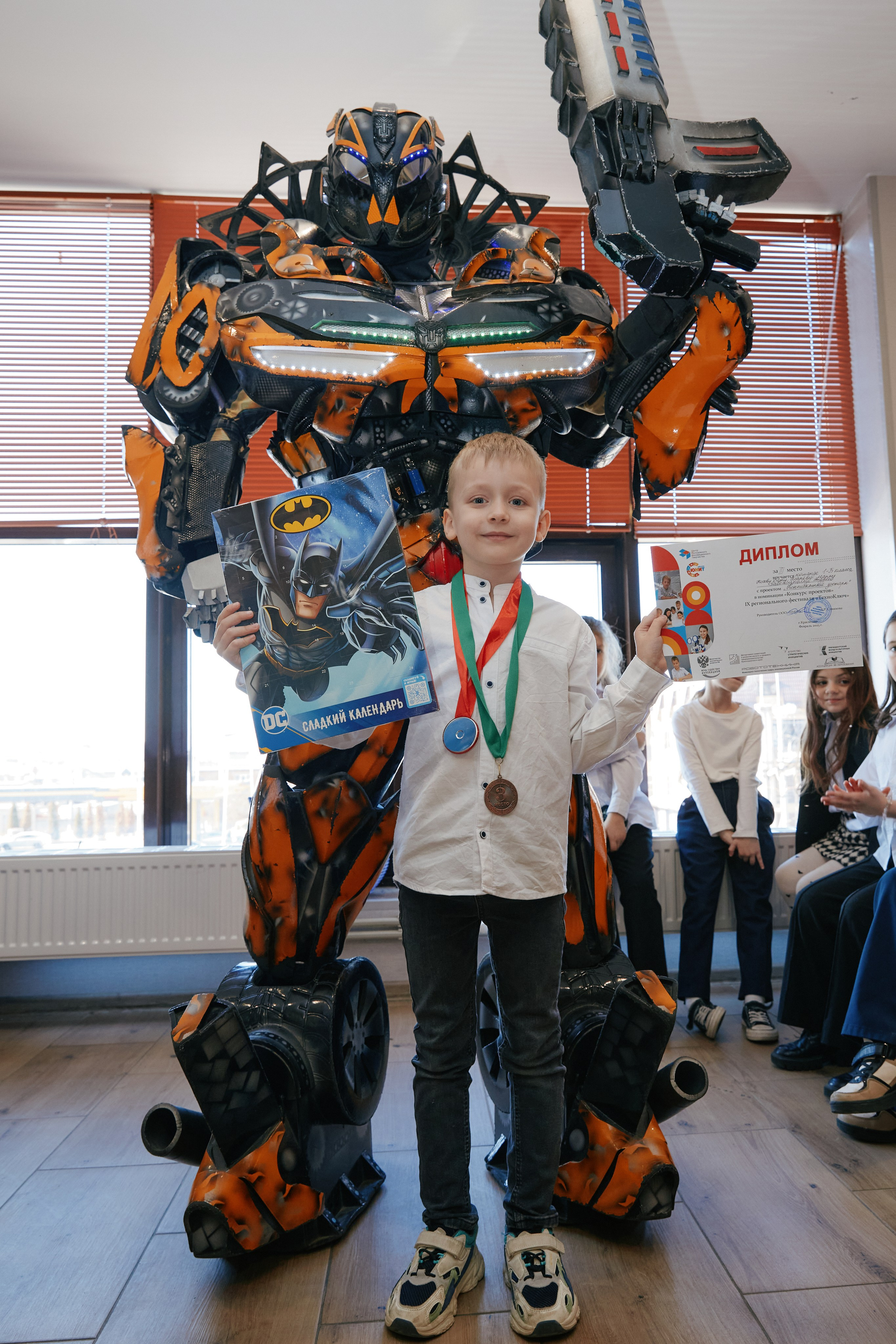 Фестиваль в школе Юнит 08.02. Свадебный репортажный фотограф краснодар максим дремов дрёмов фотосессия студия цена