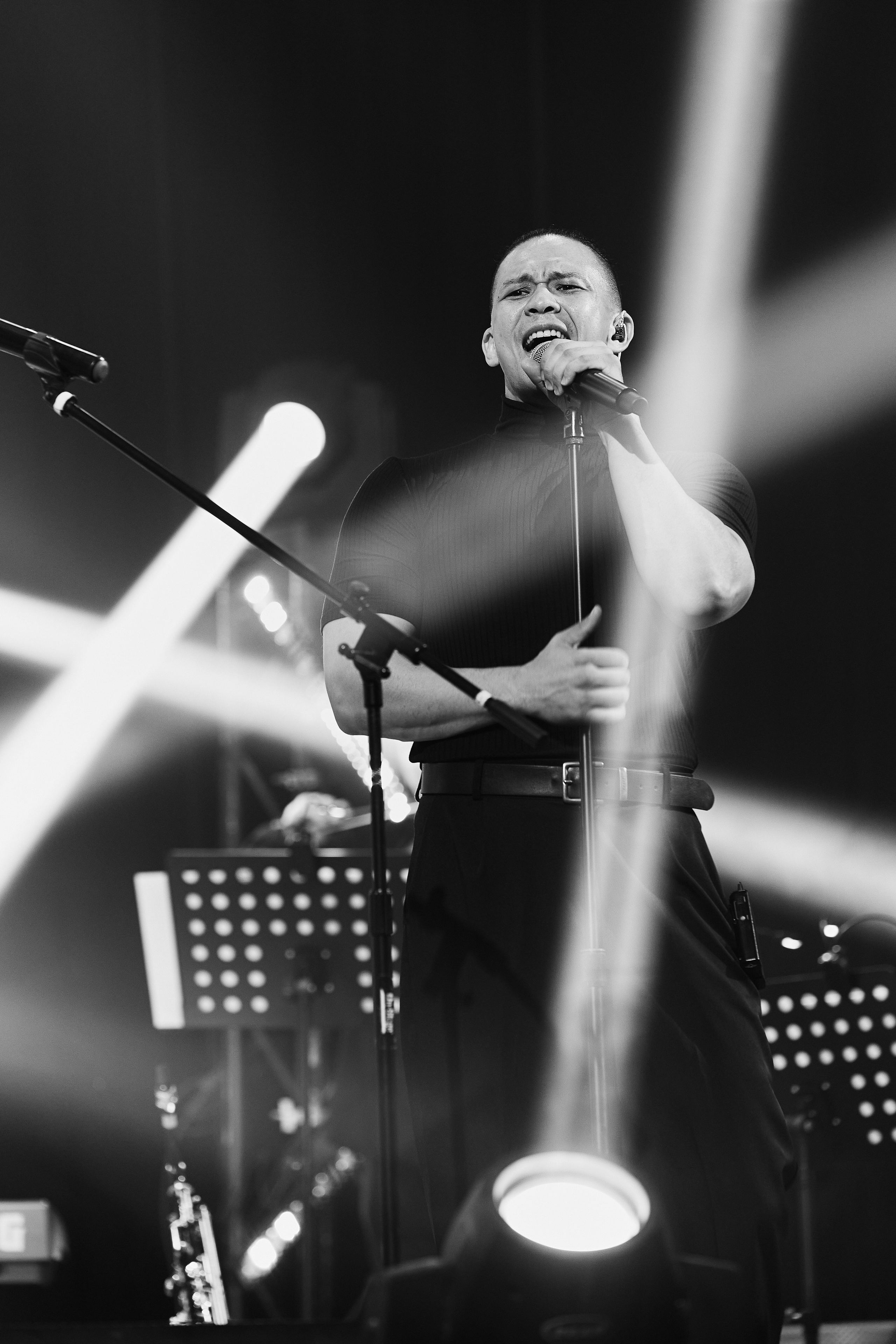 Симфо-Рок-Шоу в ДКЖД 05.06. Свадебный репортажный фотограф краснодар максим дремов дрёмов фотосессия студия цена