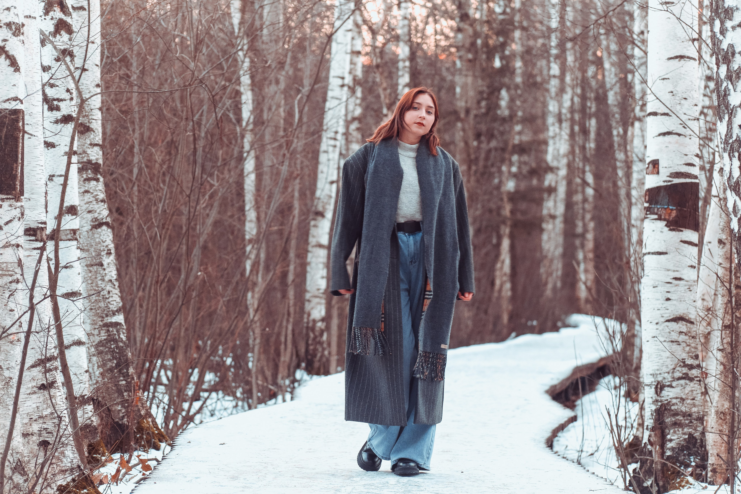 Ксюша в лесу. Фотограф Пермь. Фотосессия в фотостудии Перми и на свежем воздухе