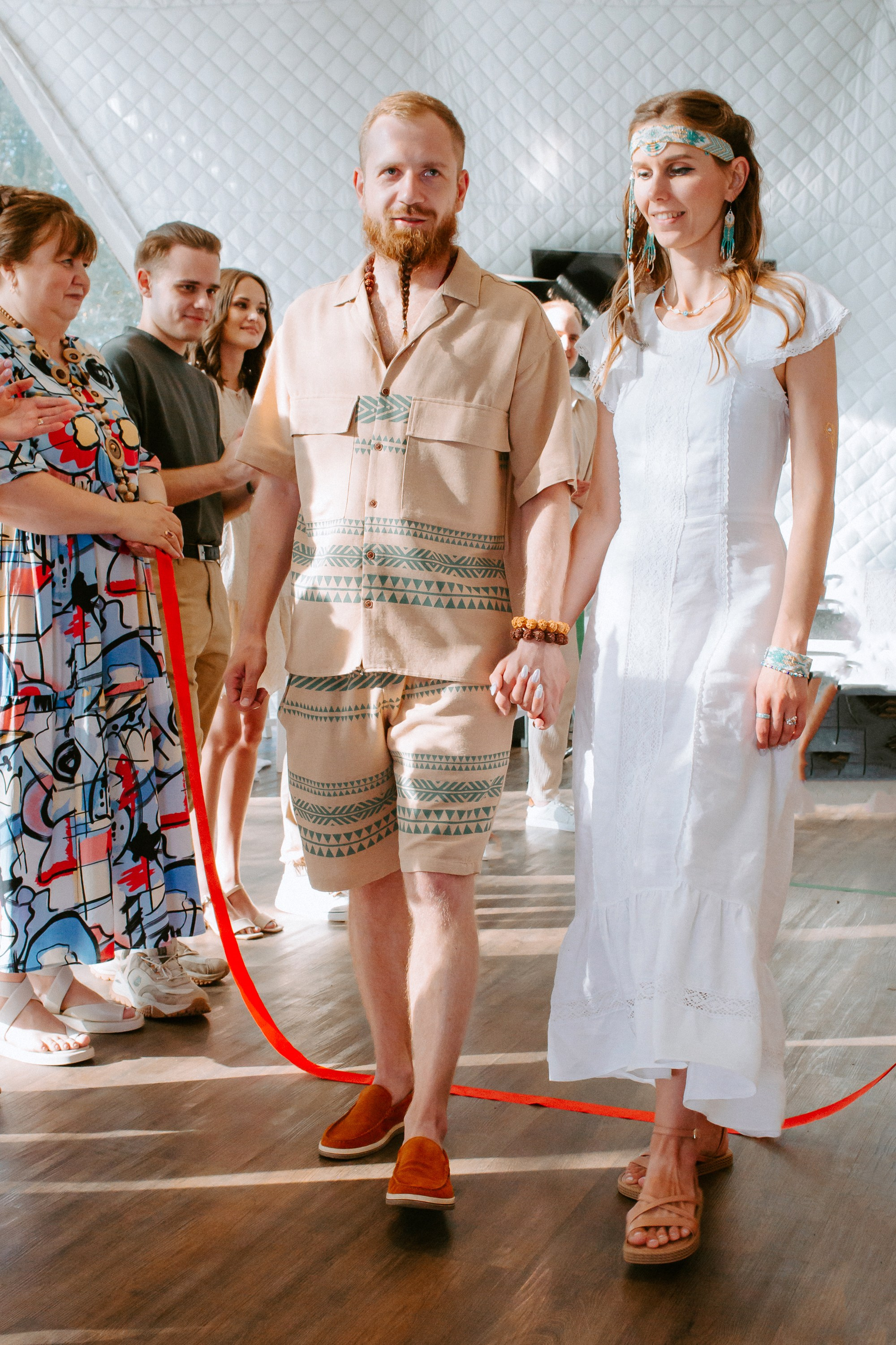 Выездная регистрация и свадебный банкет. Евгения и Илья. Фотограф в Челябинске Ополихина Анна