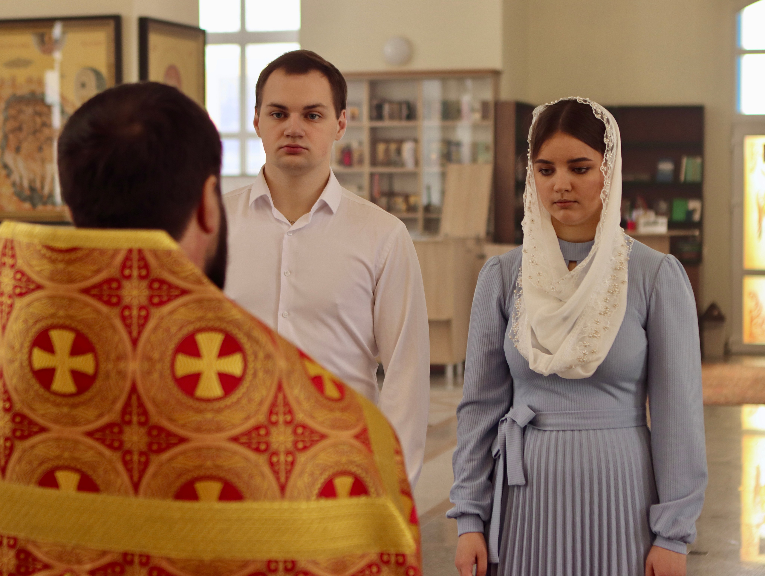 Екатерина и Александр — таинство венчание. Фотограф в Курске Смирнов Евгений