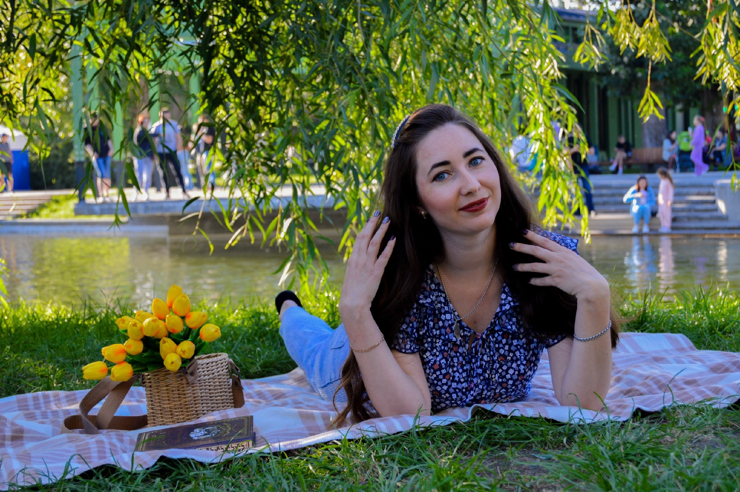 Парк Изумрудный| Прогулочная фотосессия Юля|10.09.2023. Фотограф-видеограф Познякова Любовь