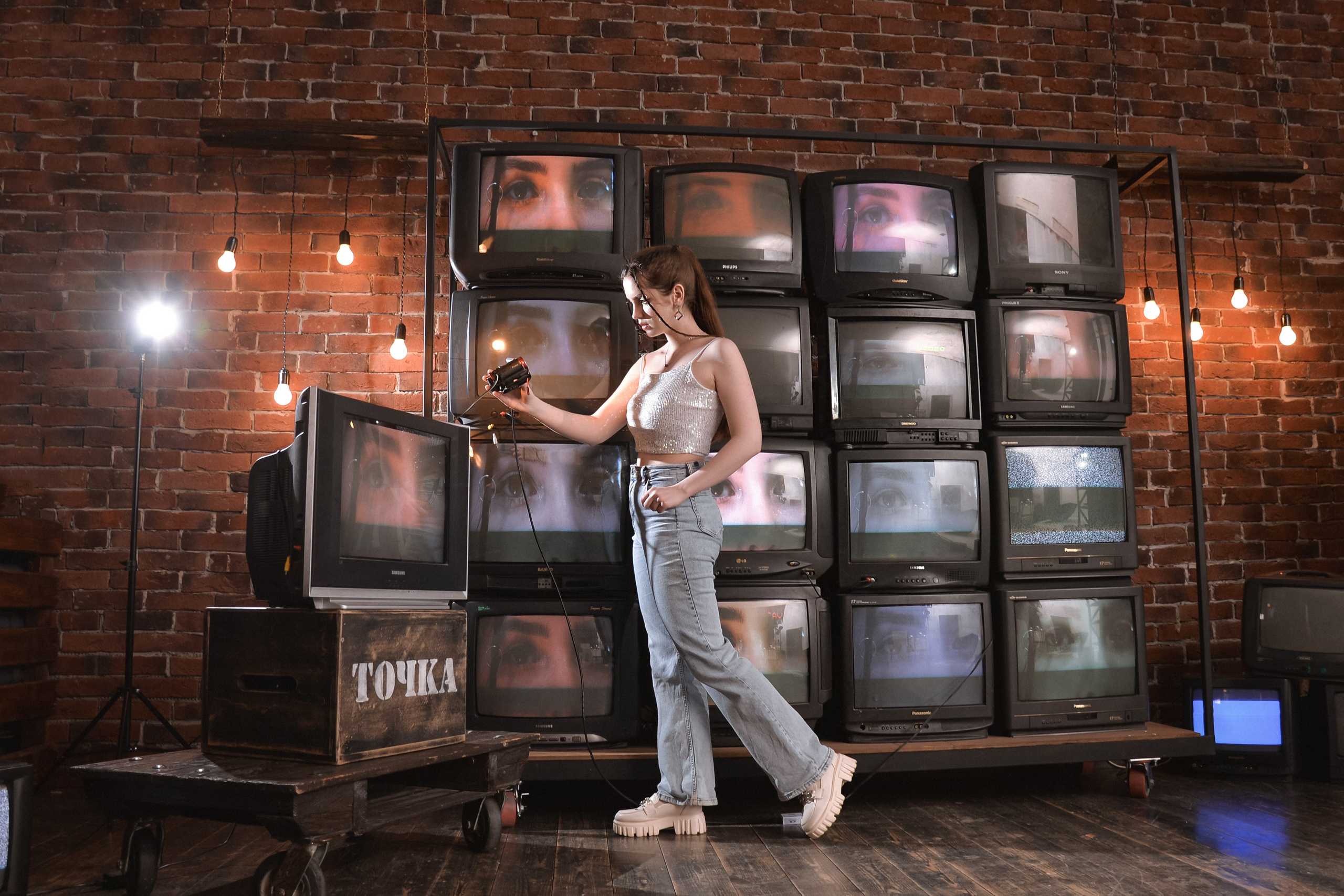 Вика, локация с телеками. Семейный и свадебный фотограф Галина Абакумова, фотосессии в Белгороде