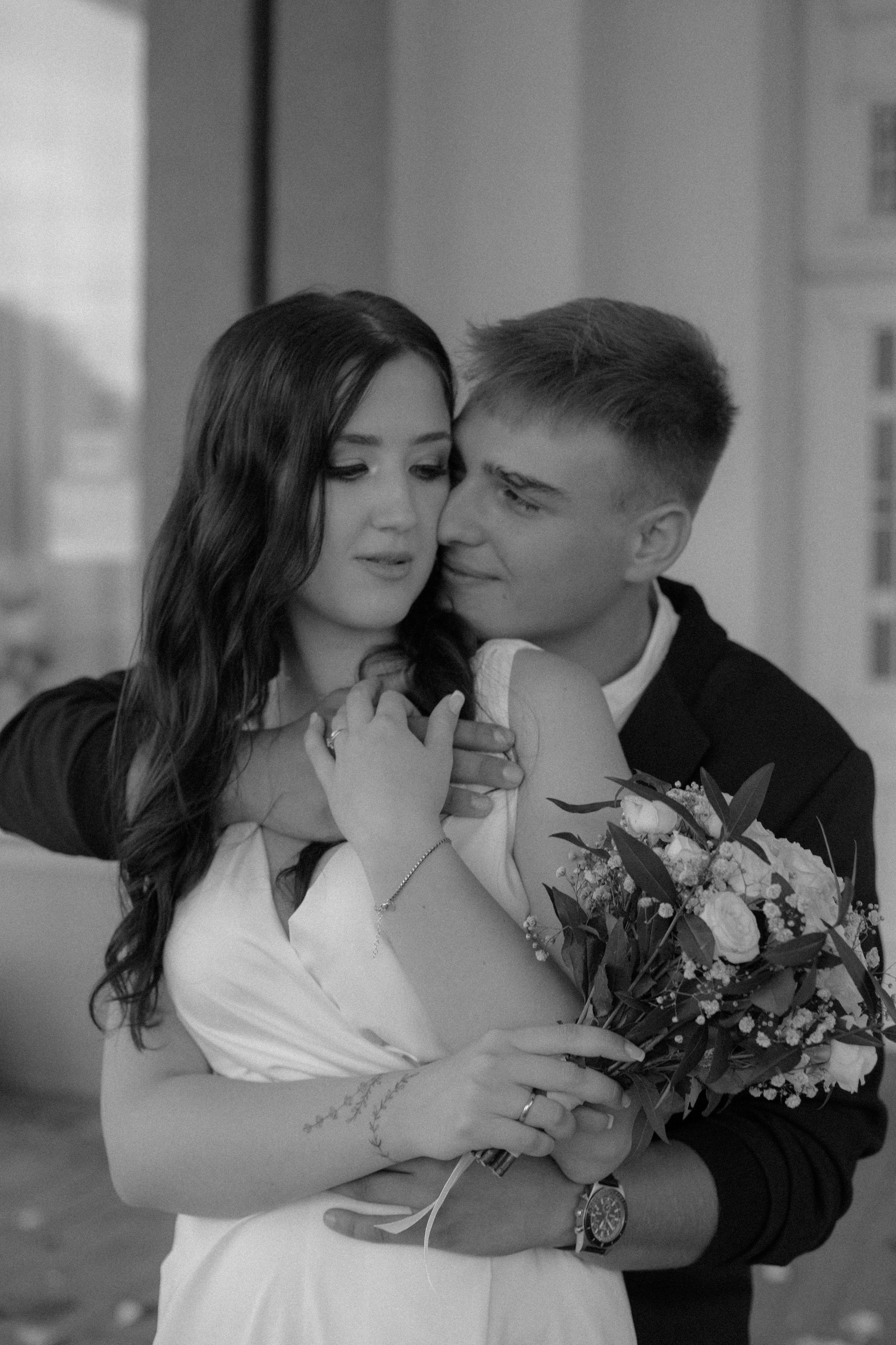 Эвелина и Георгий. В загсе. Фотограф в Калининграде Решетникова Алина