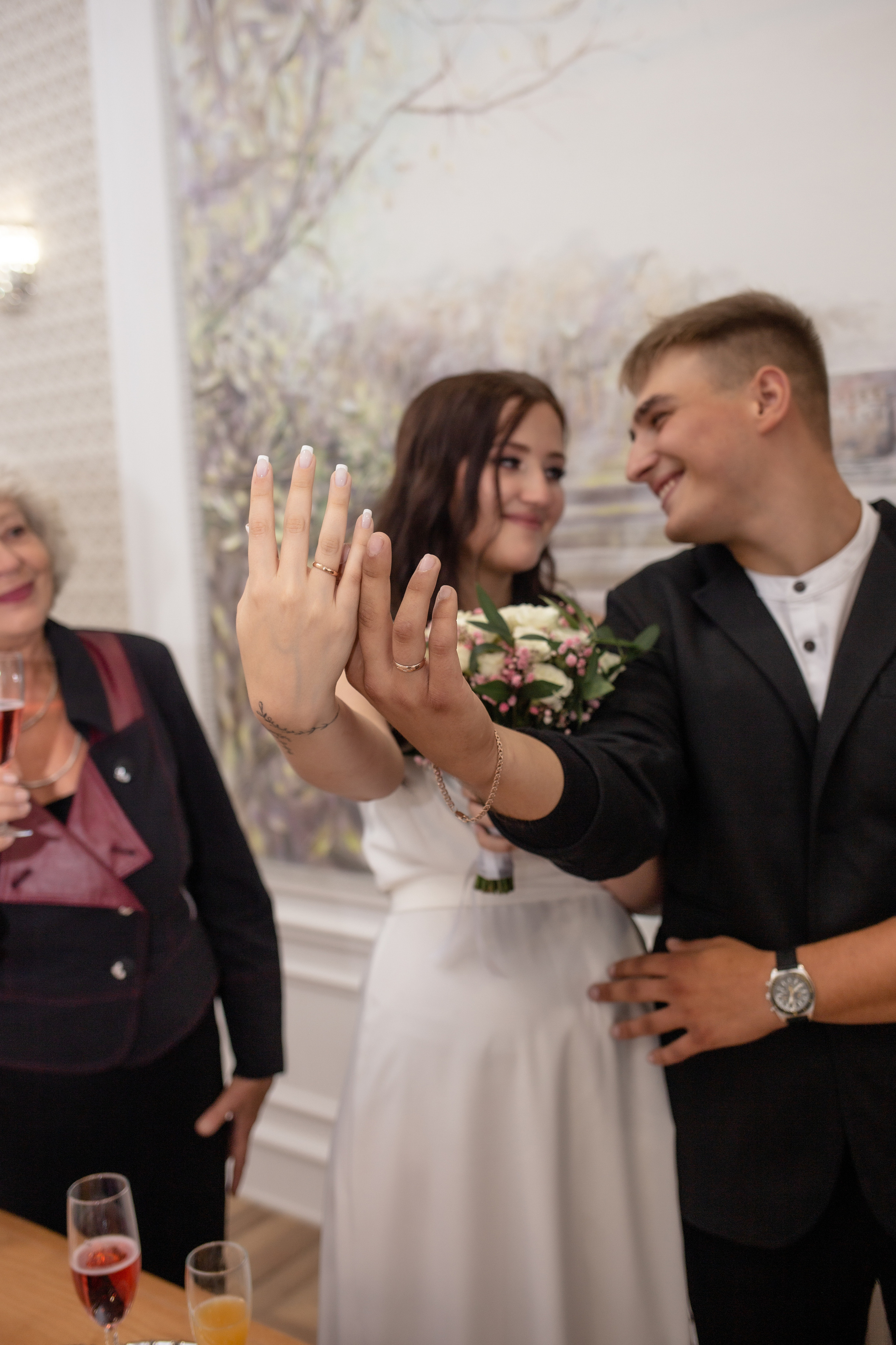 Эвелина и Георгий. В загсе. Фотограф в Калининграде Решетникова Алина