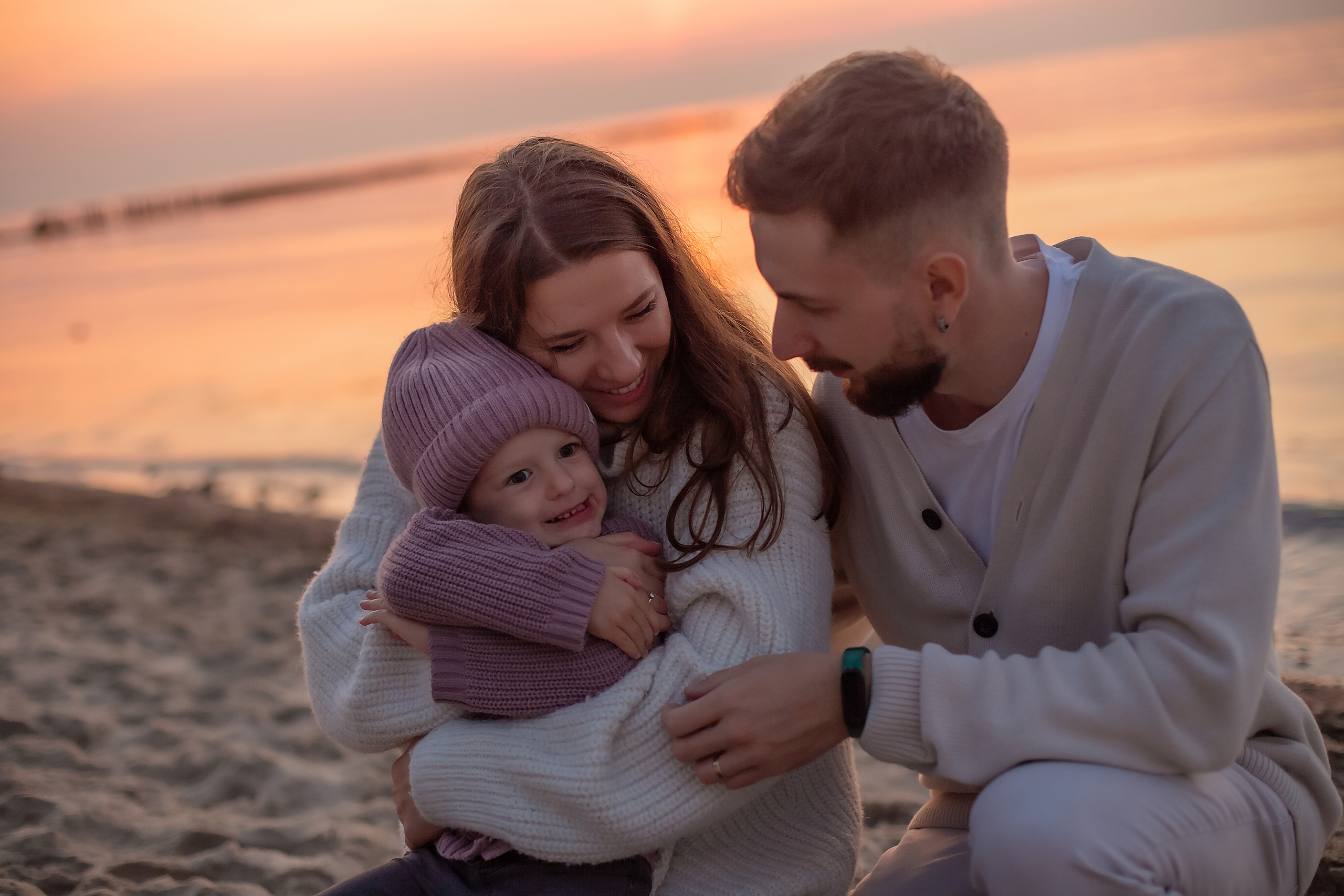 Вера, Дима и Лилия. Закат в Зеленоградске. Фотограф в Калининграде Решетникова Алина