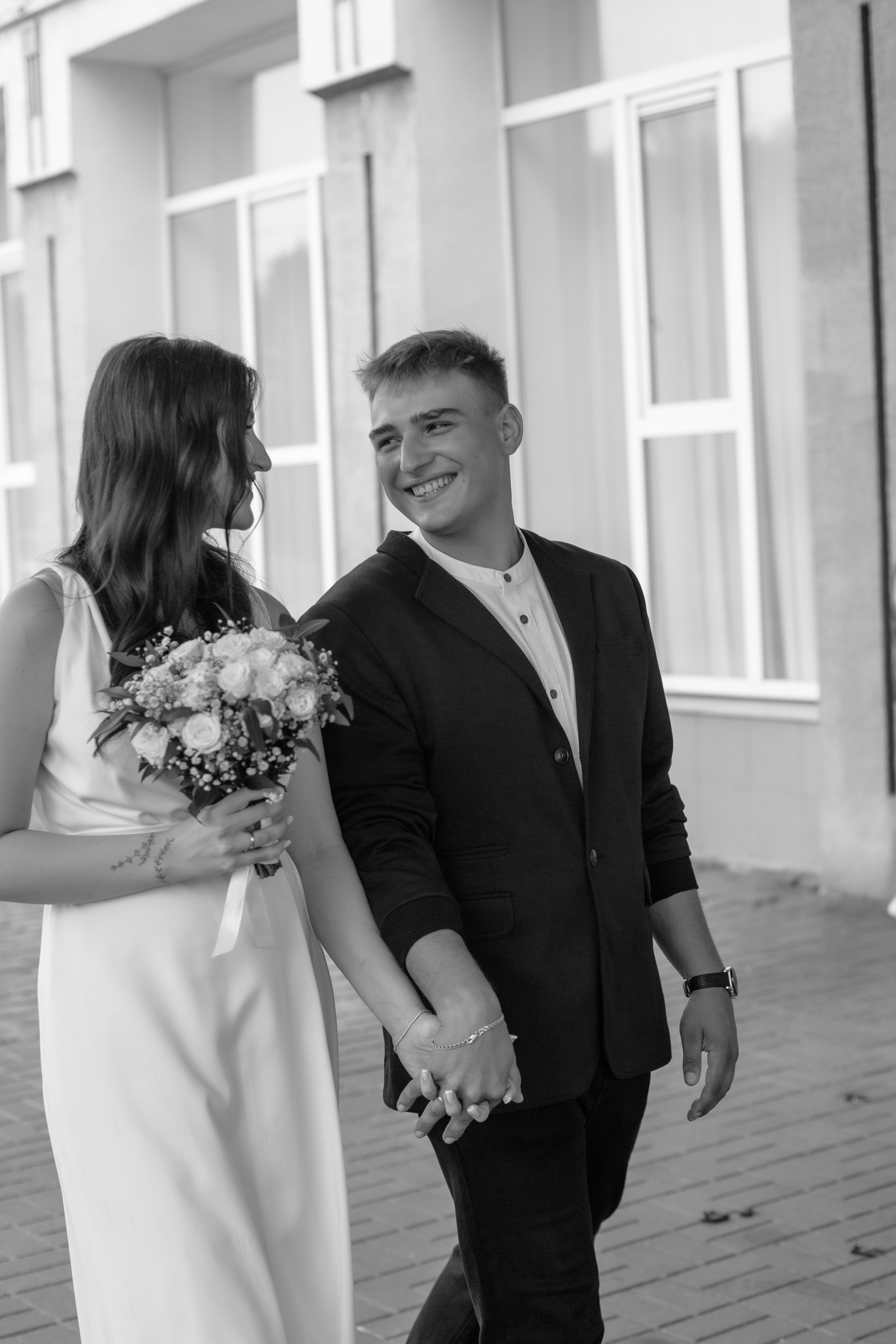 Эвелина и Георгий. В загсе. Фотограф в Калининграде Решетникова Алина