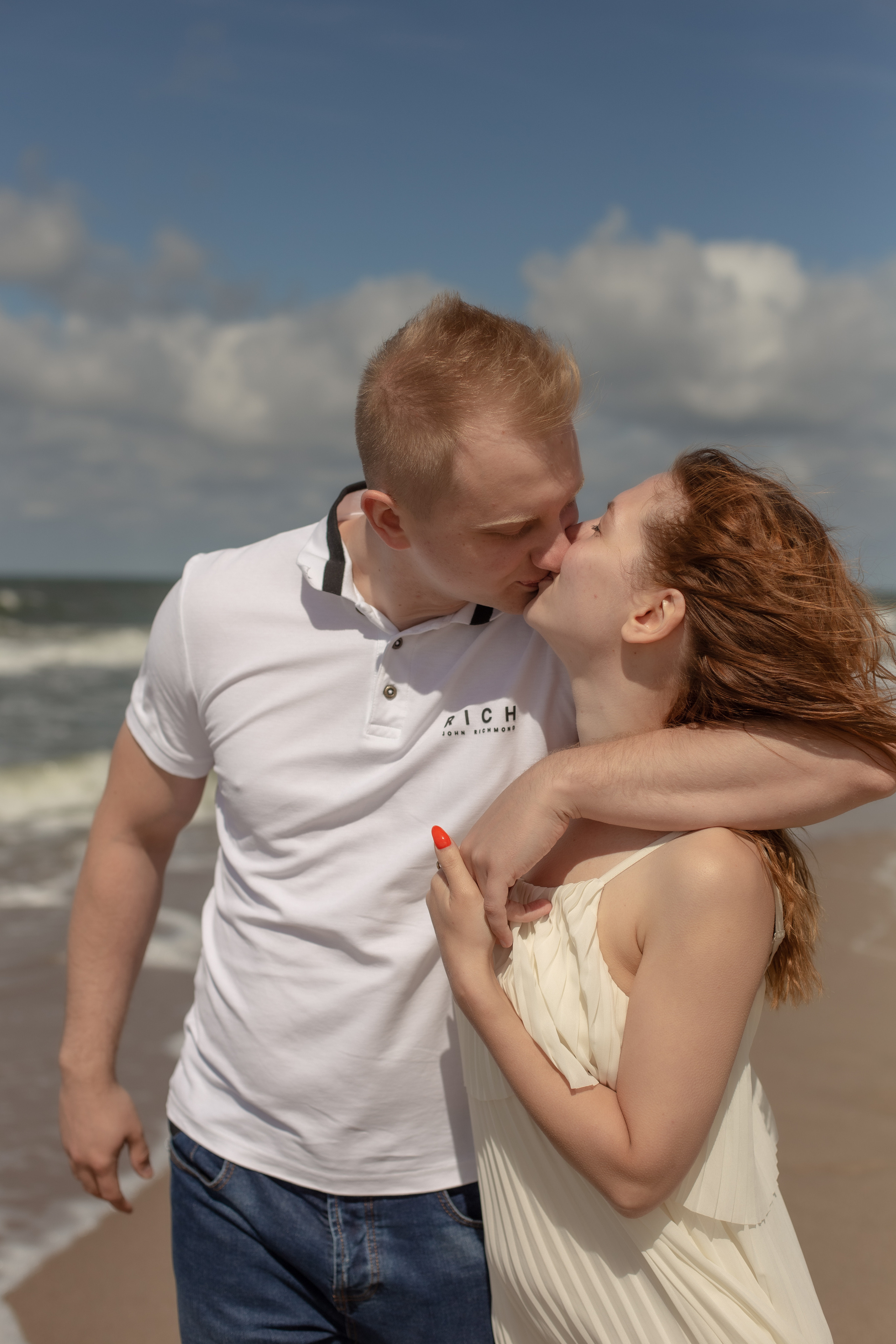 Влад и Александра. Янтарный. Фотограф в Калининграде Решетникова Алина