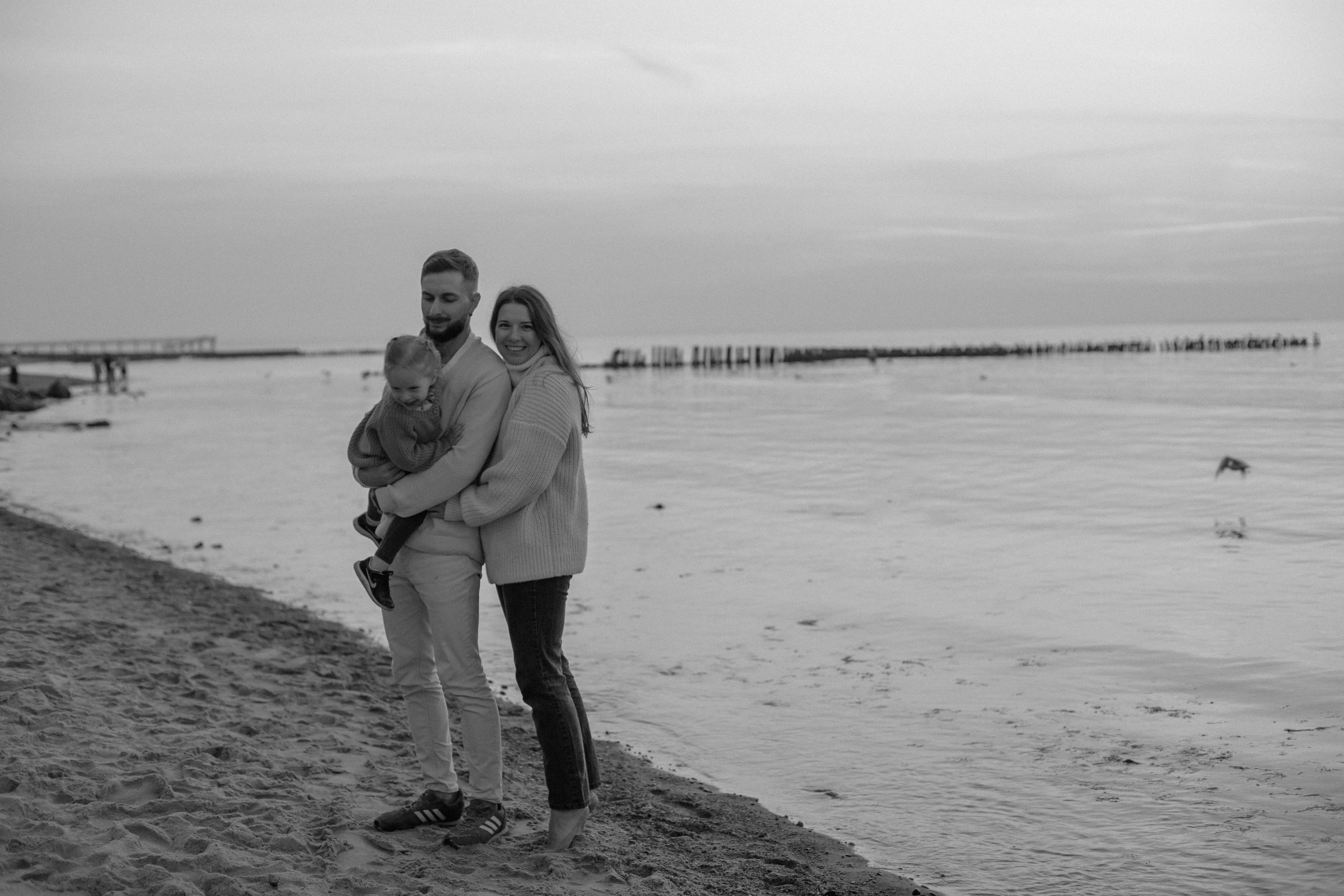 Вера, Дима и Лилия. Закат в Зеленоградске. Фотограф в Калининграде Решетникова Алина