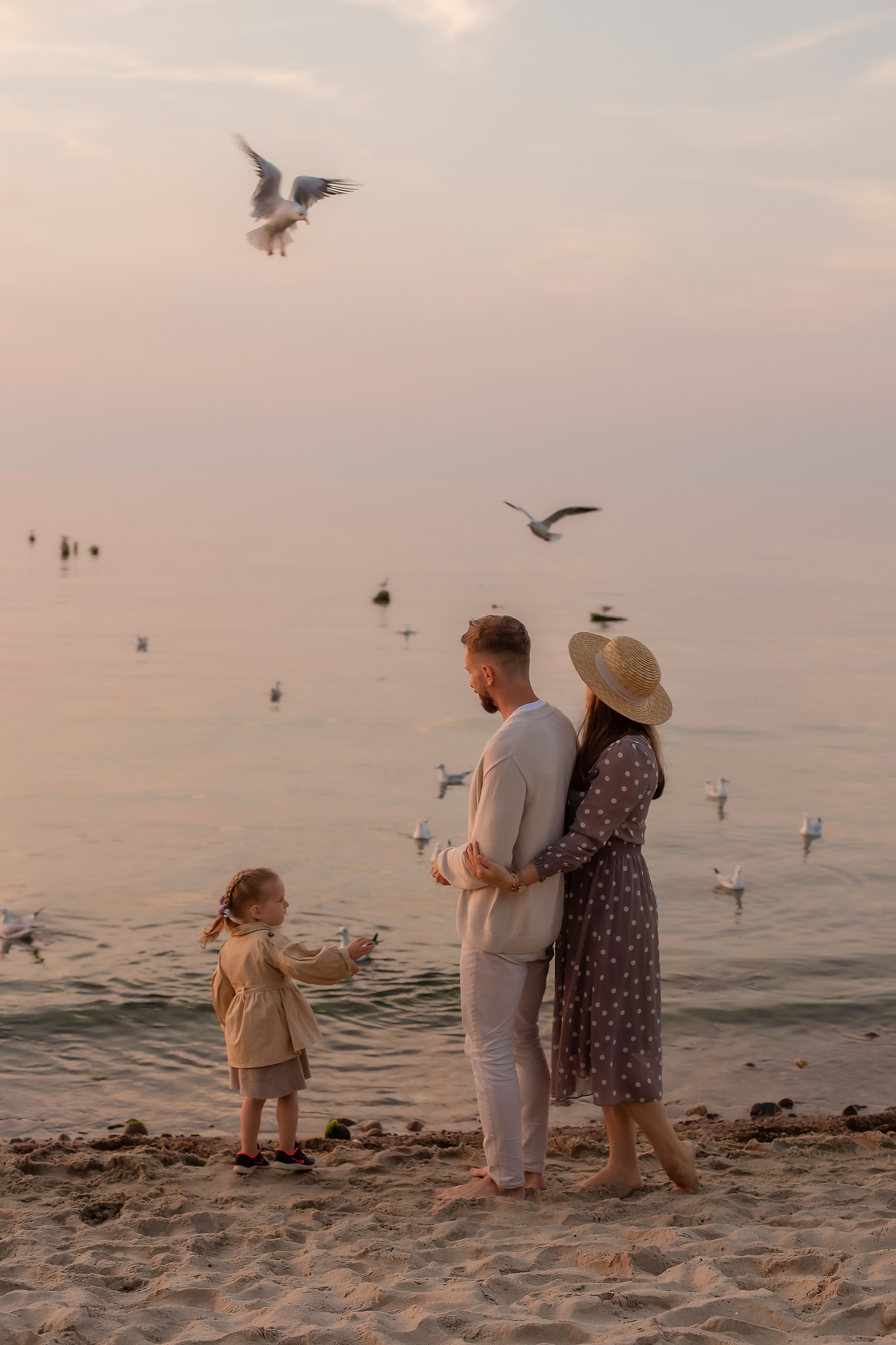 Вера, Дима и Лилия. Закат в Зеленоградске. Фотограф в Калининграде Решетникова Алина