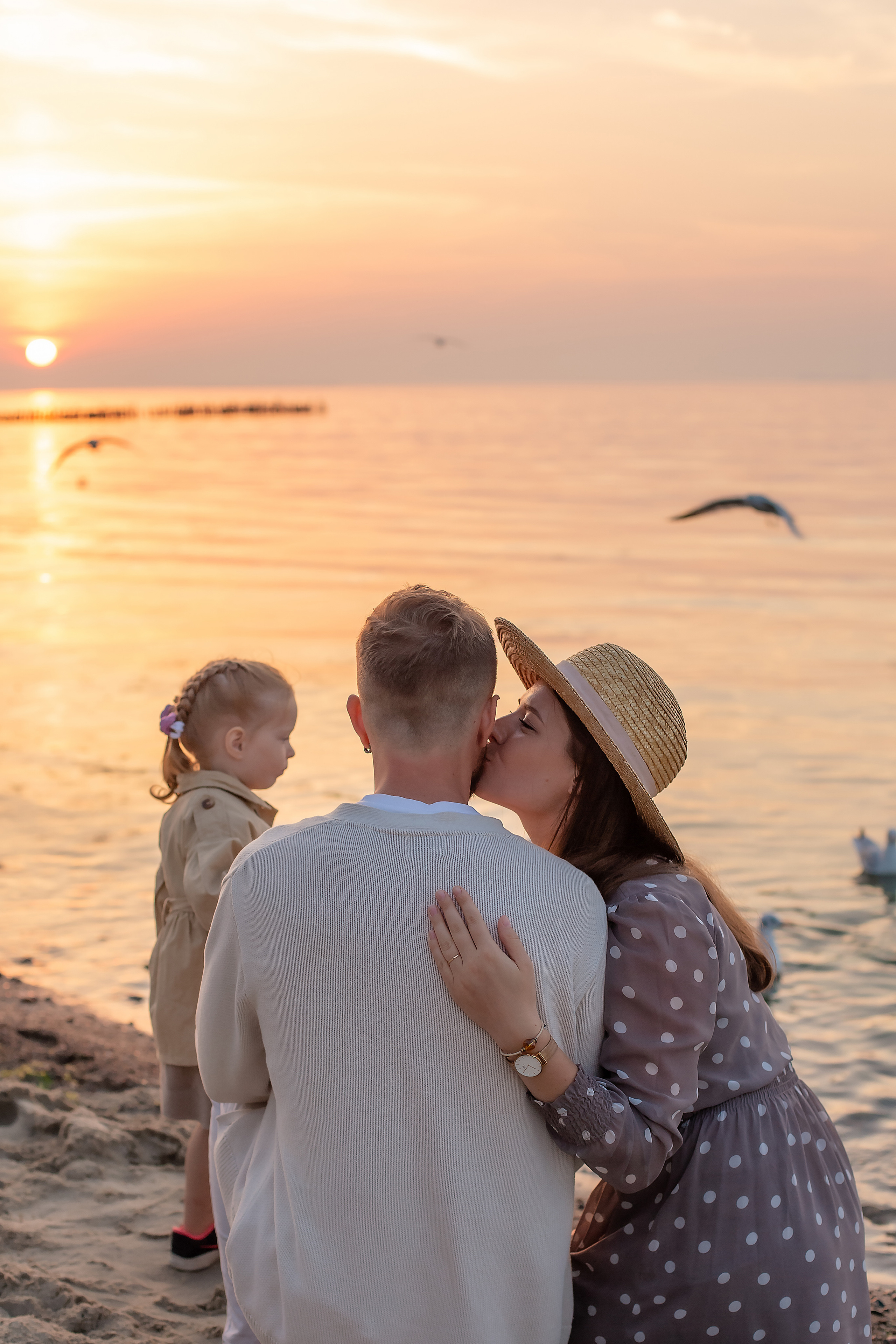 Вера, Дима и Лилия. Закат в Зеленоградске. Фотограф в Калининграде Решетникова Алина