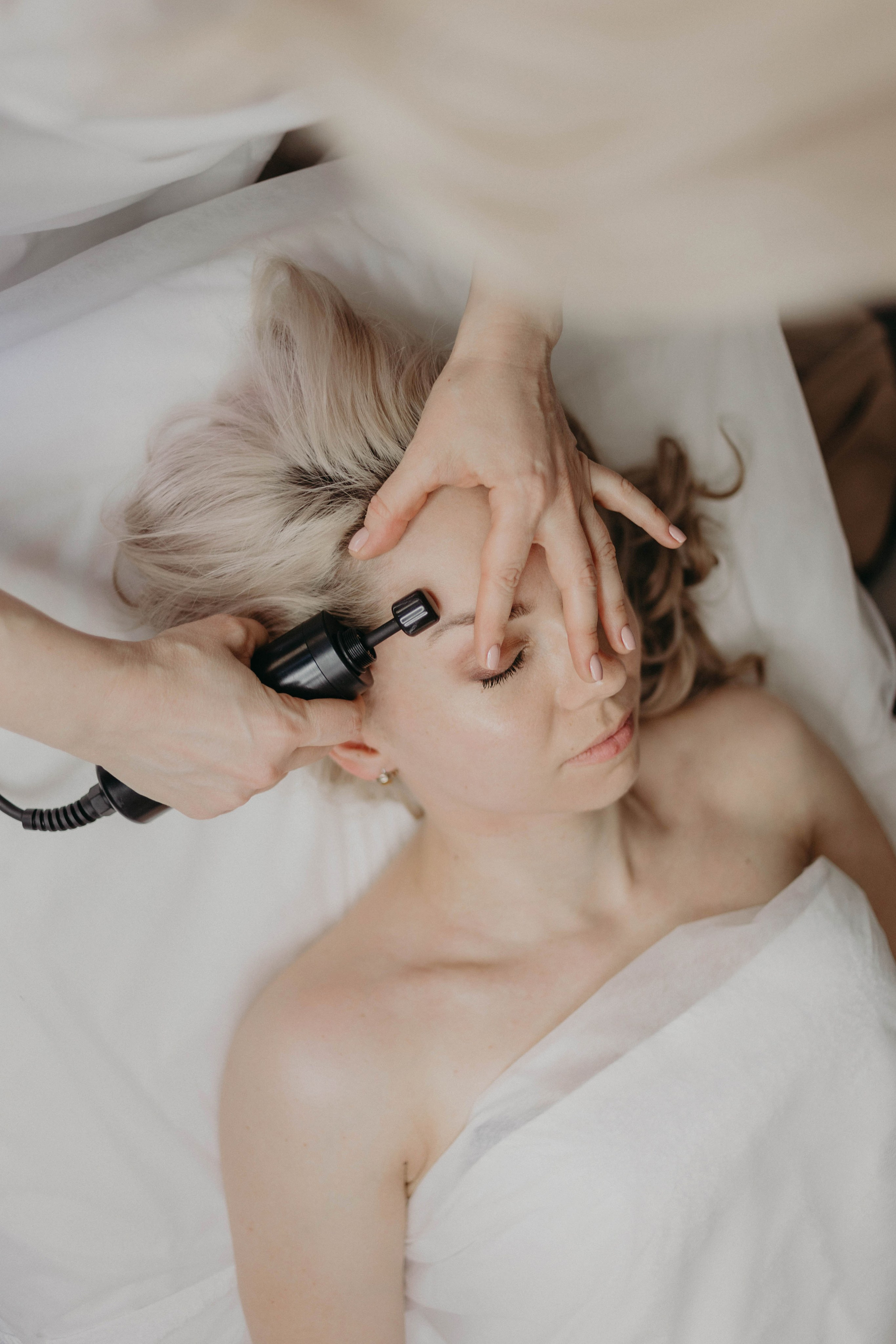 Фотоконтент 2024 за 2 часа для Косметолог. Фотограф в Краснодаре Евгения Михаевич