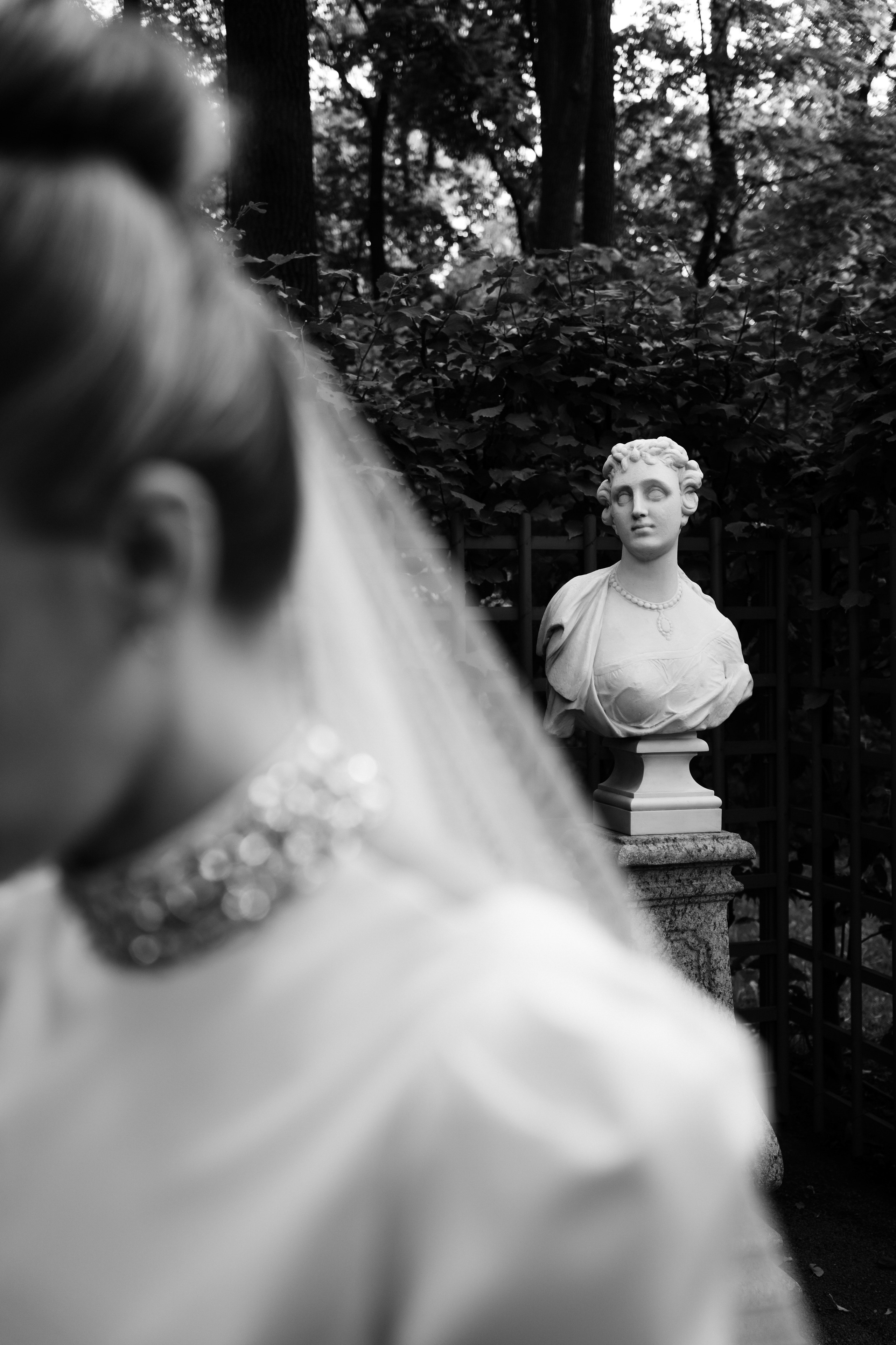 Однажды в летнем саду. Свадебный фотограф в Петербурге Таша Вайб