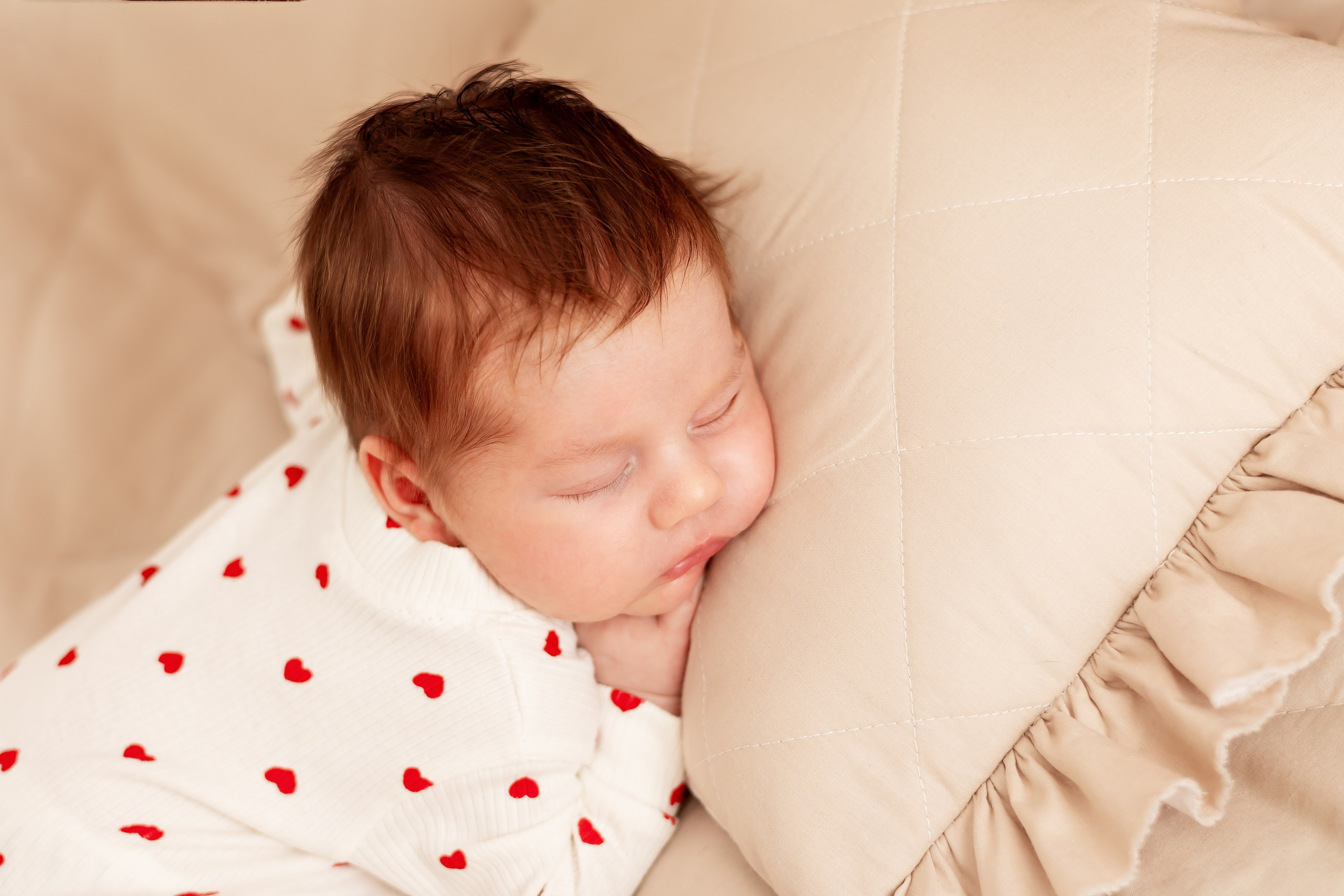 Фотосессия новорожденноых лайфстайл. Фотограф новорожденных в Ижевске Анастасия Преснякова