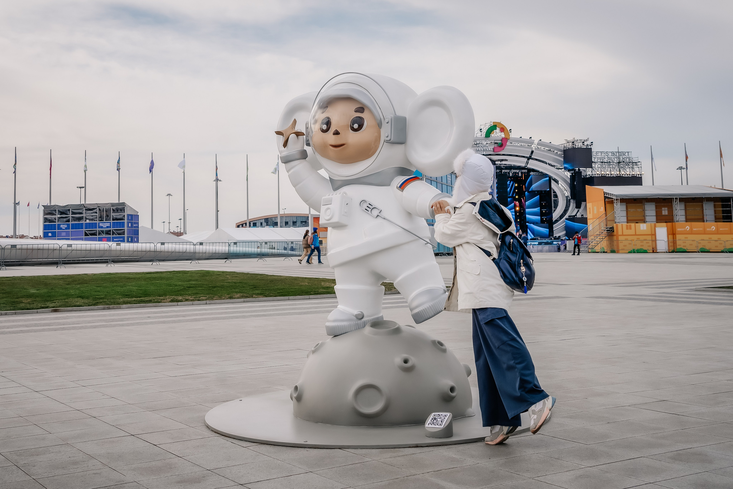 Всемирный фестиваль молодежи. Репортажный фотограф в Крыму Ксения Гасица