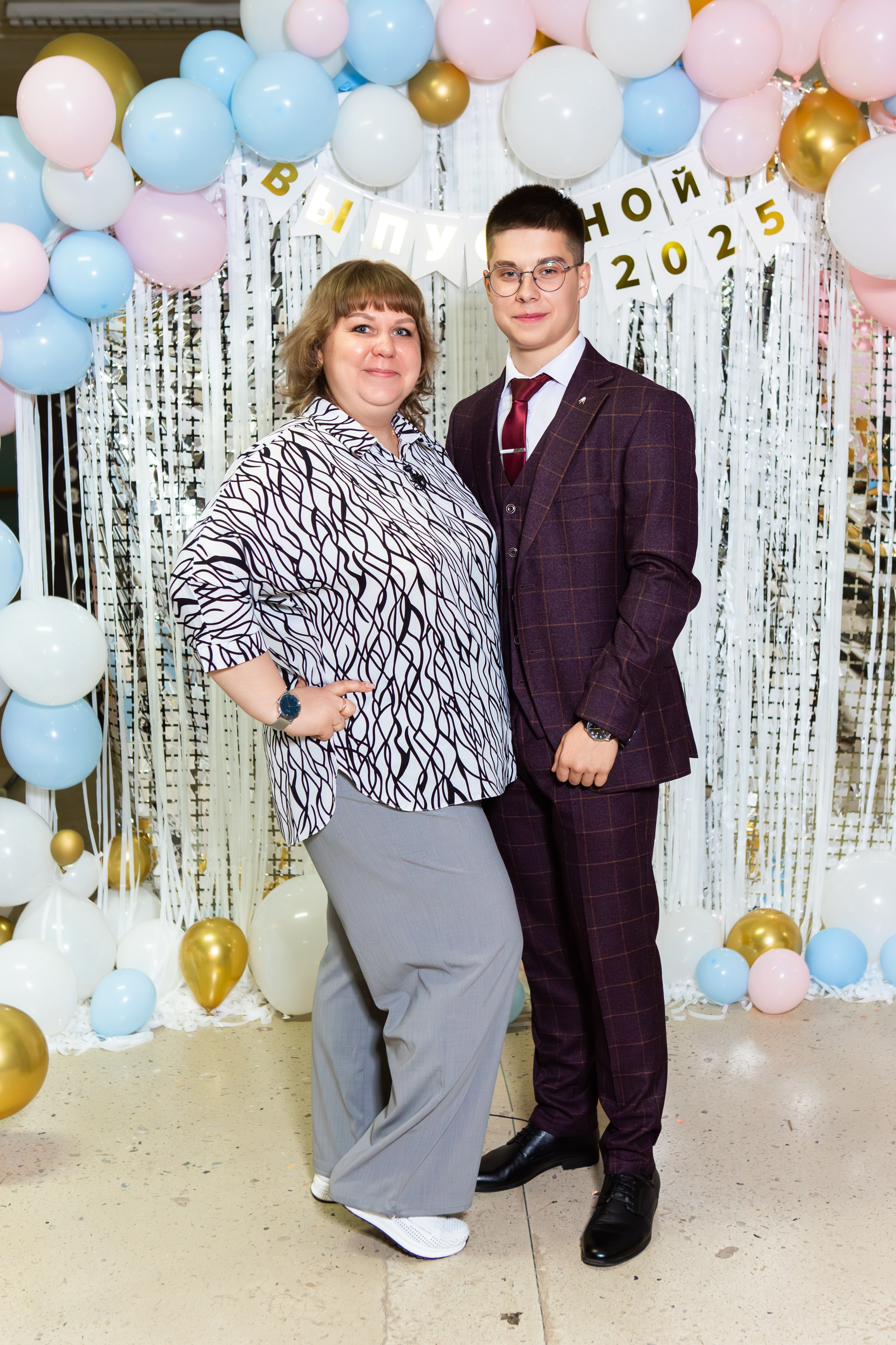 ФОТОСЕССИЯ С РОДИТЕЛЯМИ ВЫПУСКНОЙ 2025 9 ШКОЛА МЦЕНСК. ТВОЙ АЛЬБОМ / ТВОИ ПРАВИЛА