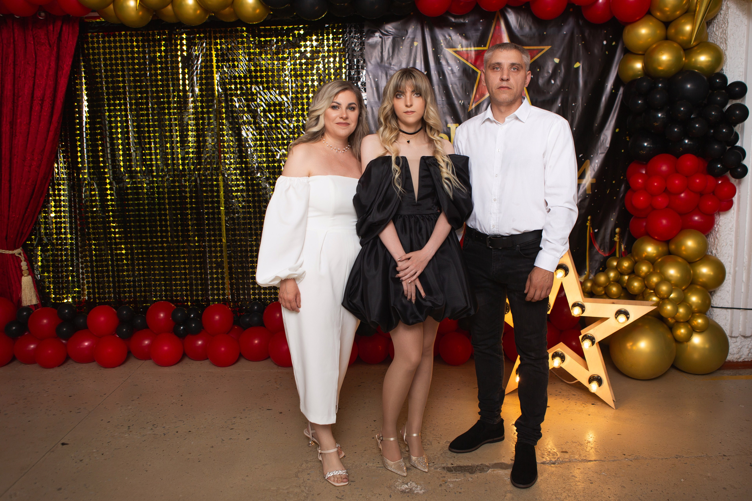 ФОТОСЕССИЯ С РОДИТЕЛЯМИ «ВЫПУСКНОЙ» 2024 г. 9 ШКОЛА г. МЦЕНСК. ТВОЙ АЛЬБОМ / ТВОИ ПРАВИЛА