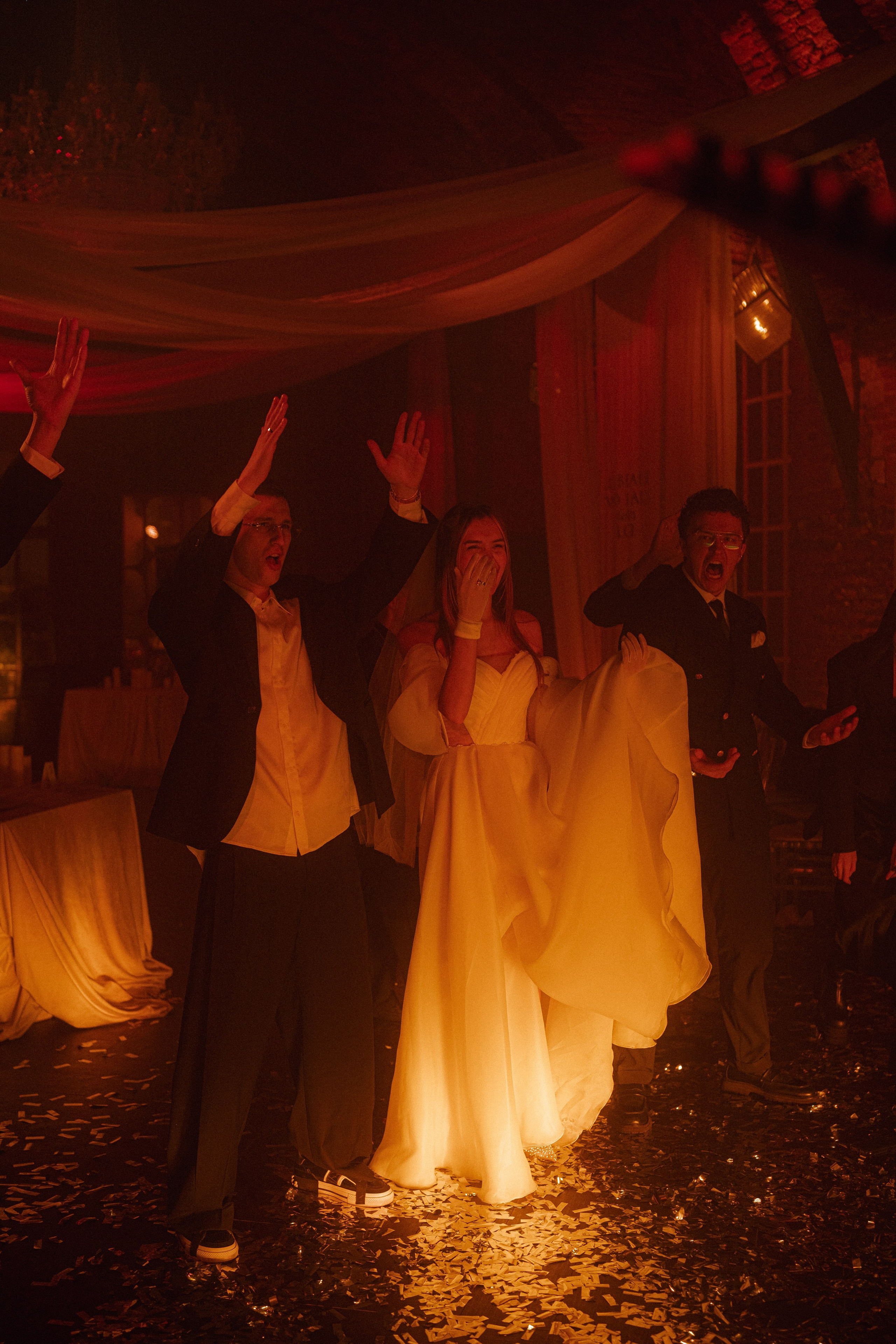 Awesome. Сентиментальная свадебная фотография