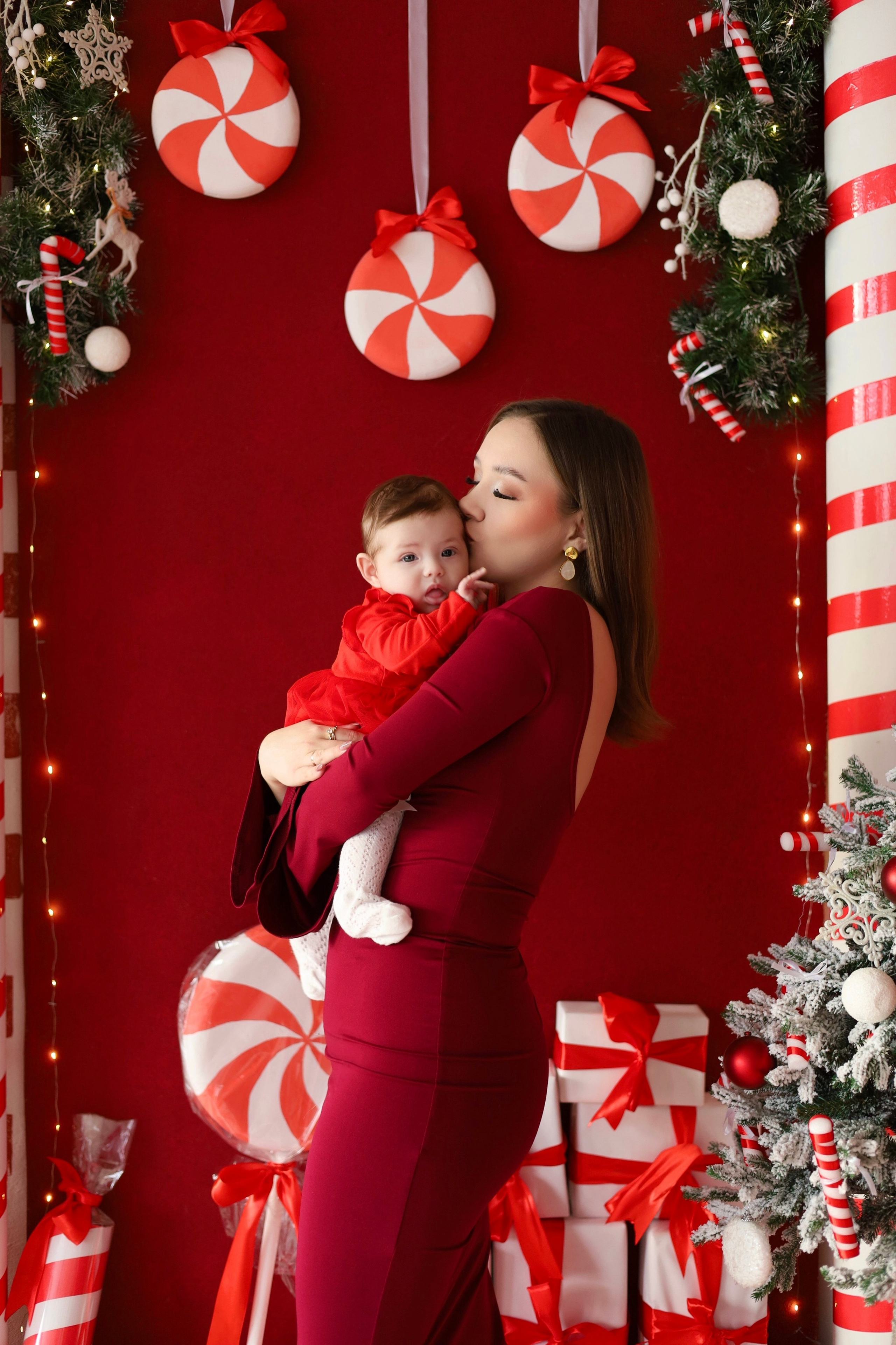 Ульяна, Александр и малышка Адель 🌹🎁. Главная