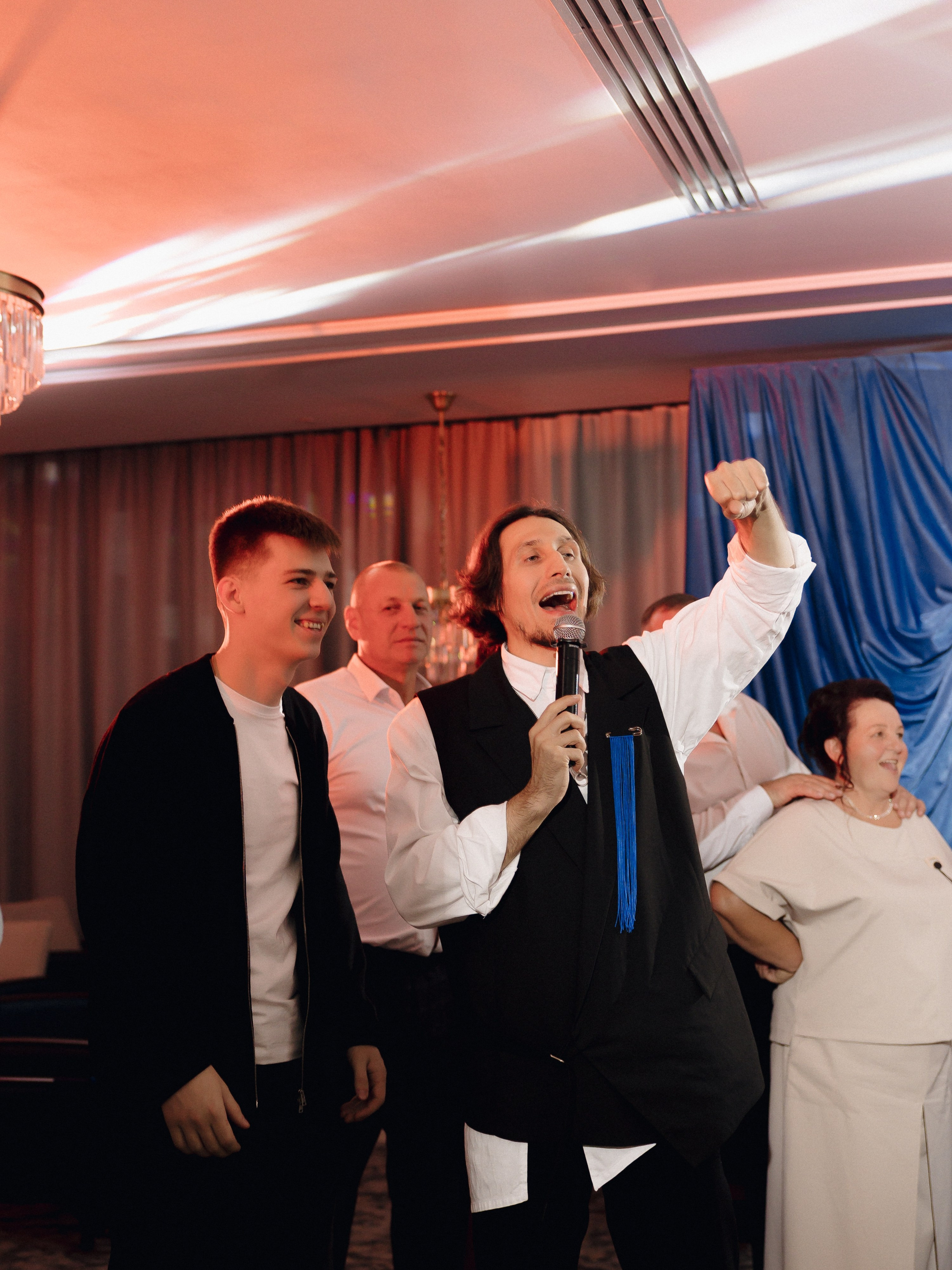 АРИНА И ЛЕША. ЧЕЛСИТИ. Свадебный и индивидуальный фотограф в Челябинске Евгения Негодяева