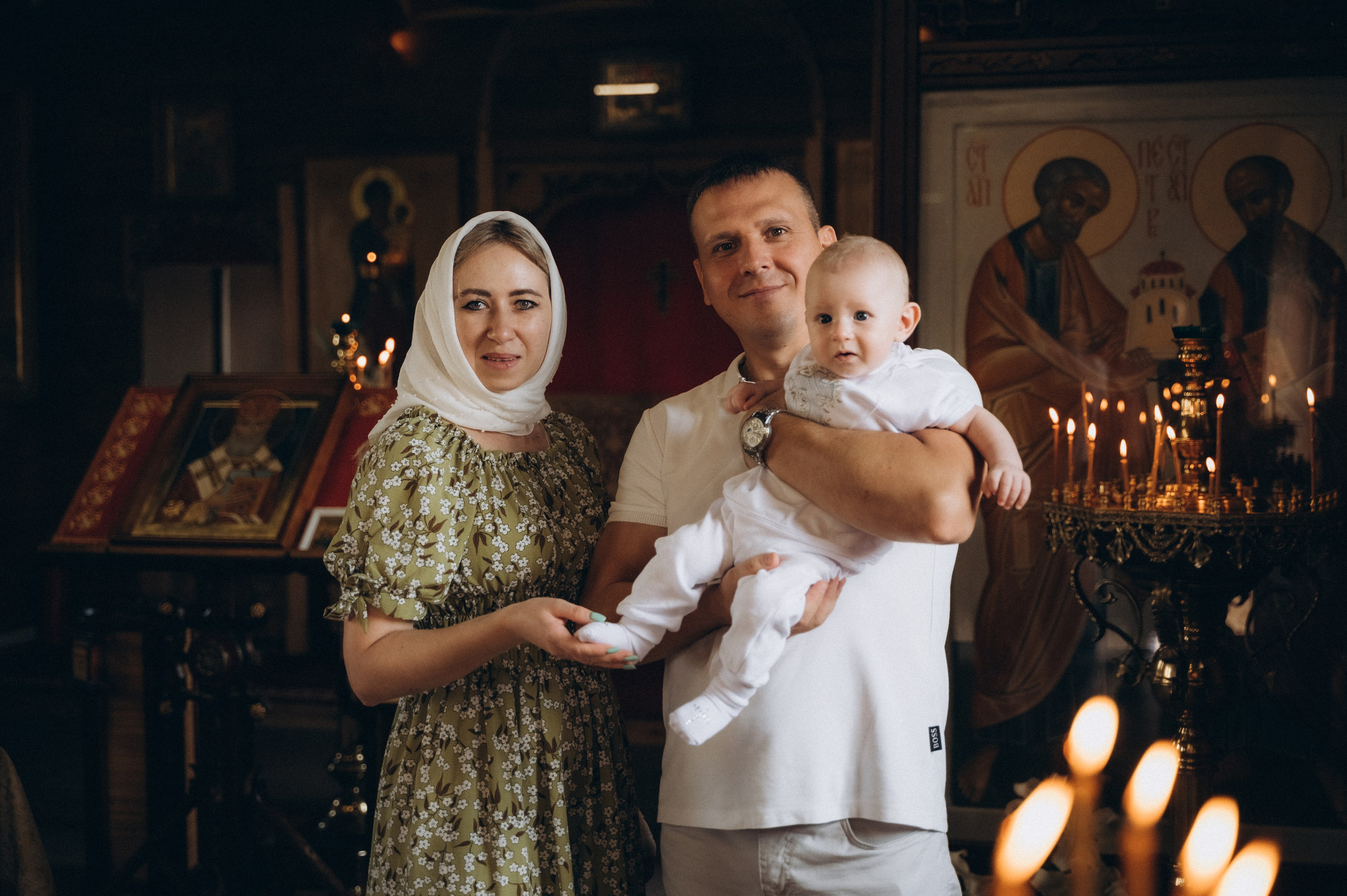 Крещение Марка (ХРАМ СВЯТИТЕЛЯ НИКОЛАЯ ЯПОНСКОГО). Семейный фотограф в Минске Дарья Дреко