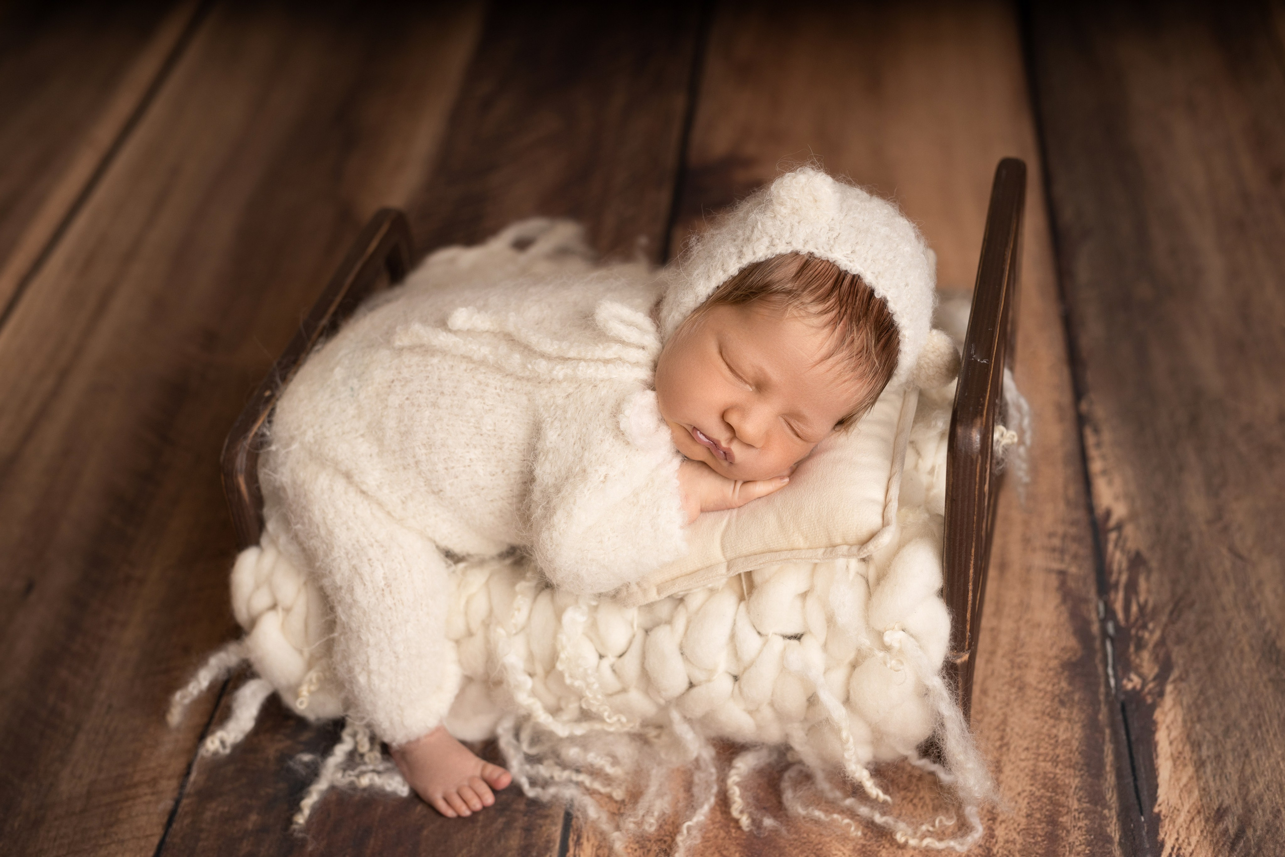 Фотограф новорожденных | Екатерина | Портфолио и цены | Съемка в студии и дома. Фотограф уникального направления ньюборн в Москве Екатерина Буценина