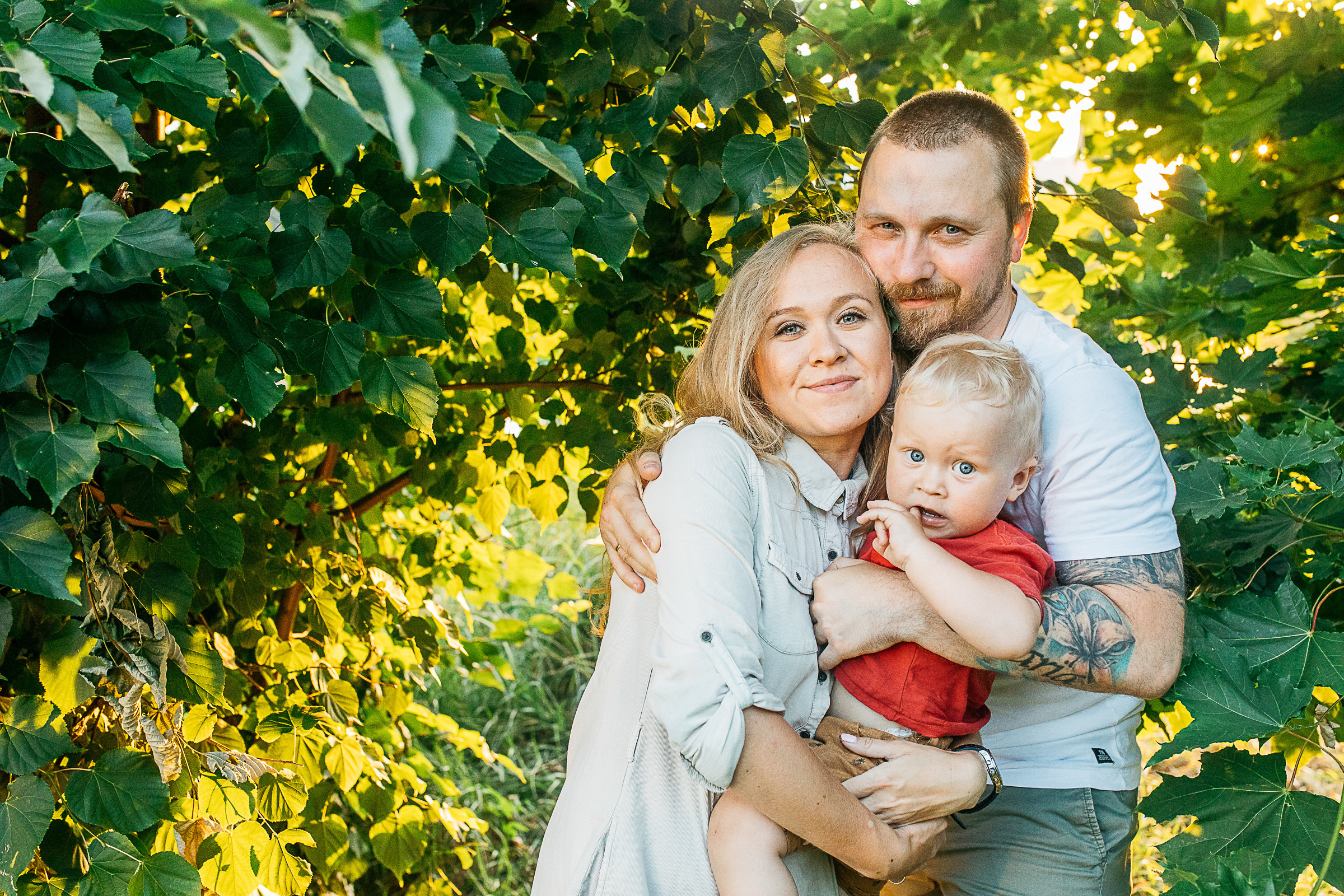Семейная фотосессия, съемка на природе, детская фотосессия, крещение. Свадебный и семейный фотограф Раменское Жуковский  Александр Зимин