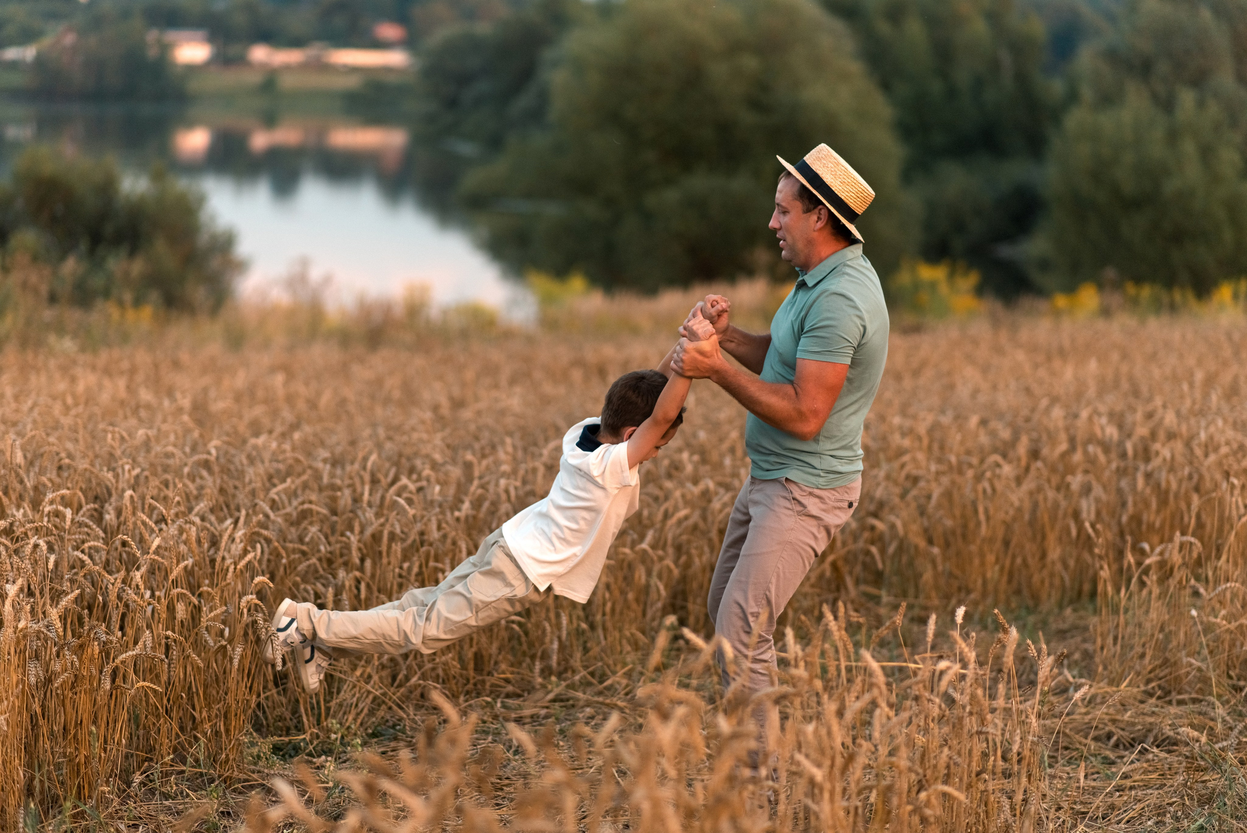 Семейная фотосессия в пшеничном поле. Семейный и детский фотограф в Туле Светлана Воронкова